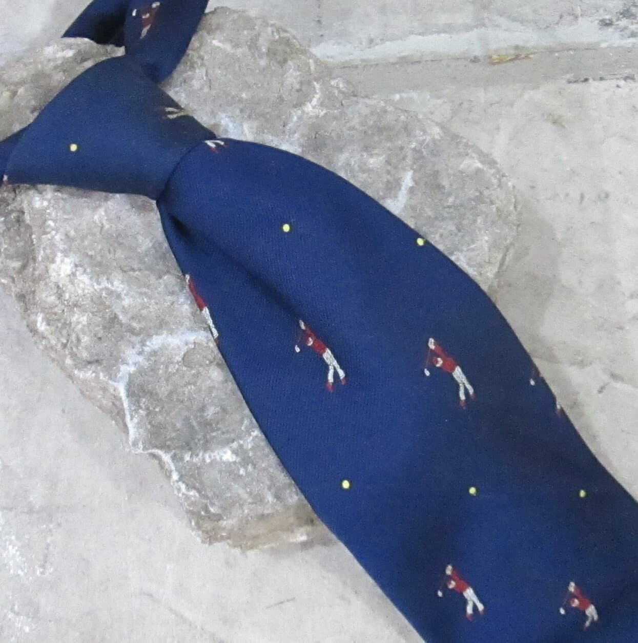 Vintage 1960's Londonaire by Beau Brummell Golf Theme Necktie