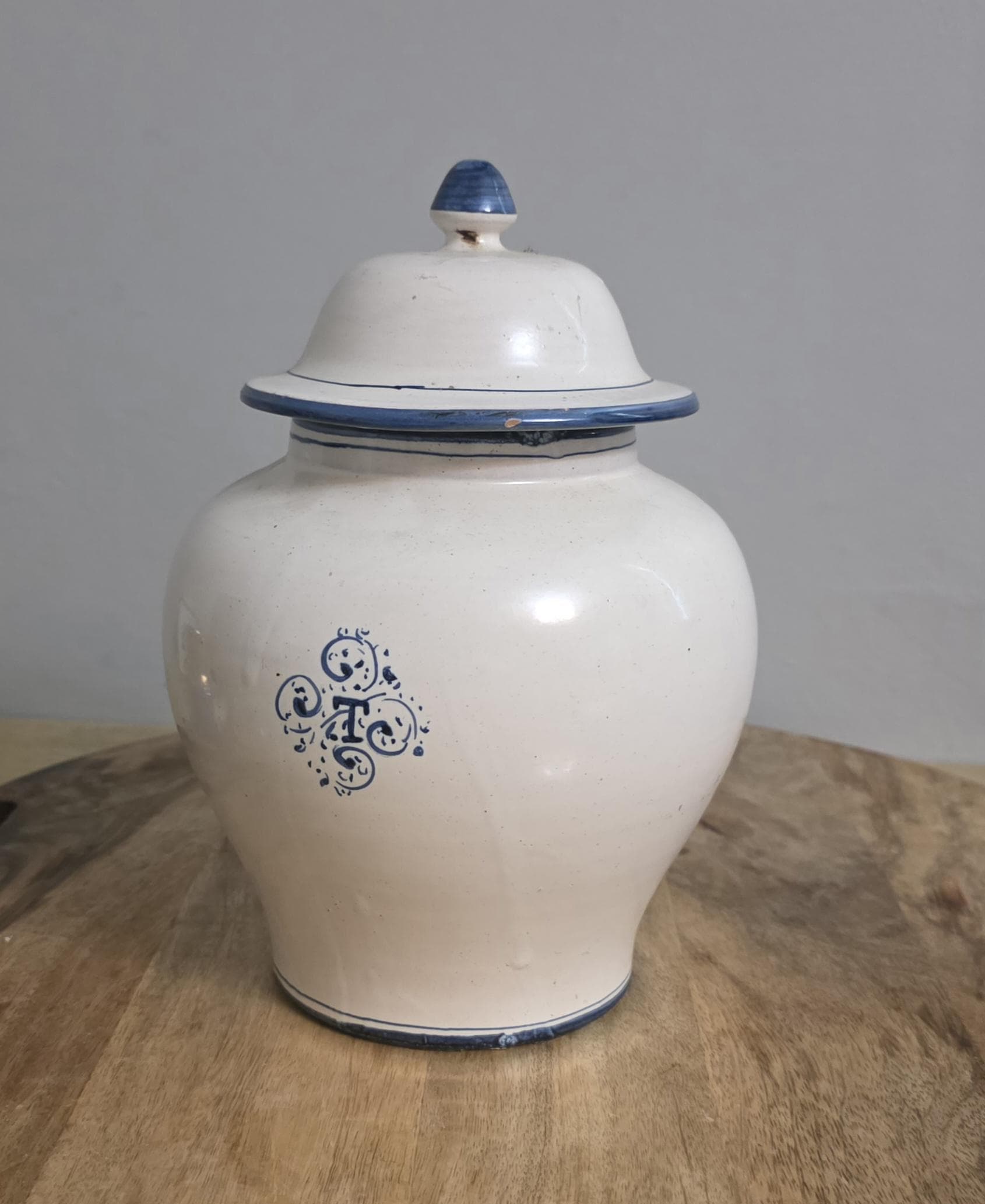 Vintage Italian Orzo (Pasta) Pottery Jar - Thumbnail 2