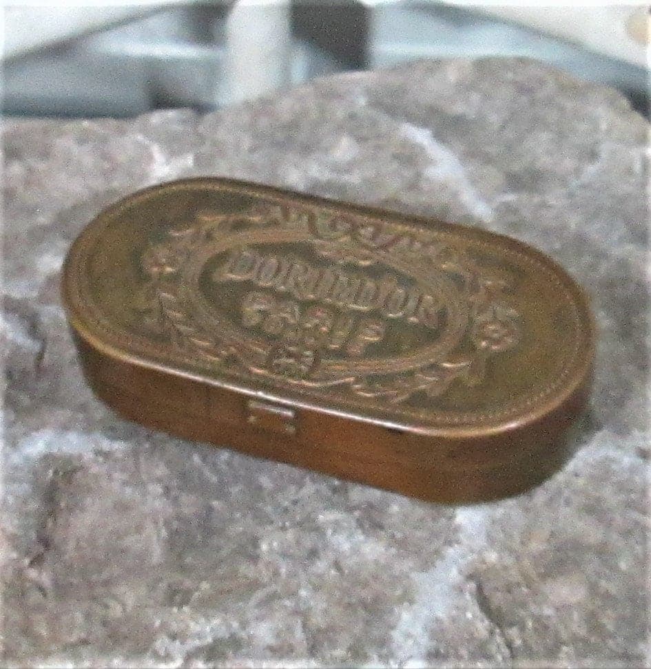 Antique Dorind'or Paris France Double Rouge Compact, 1921