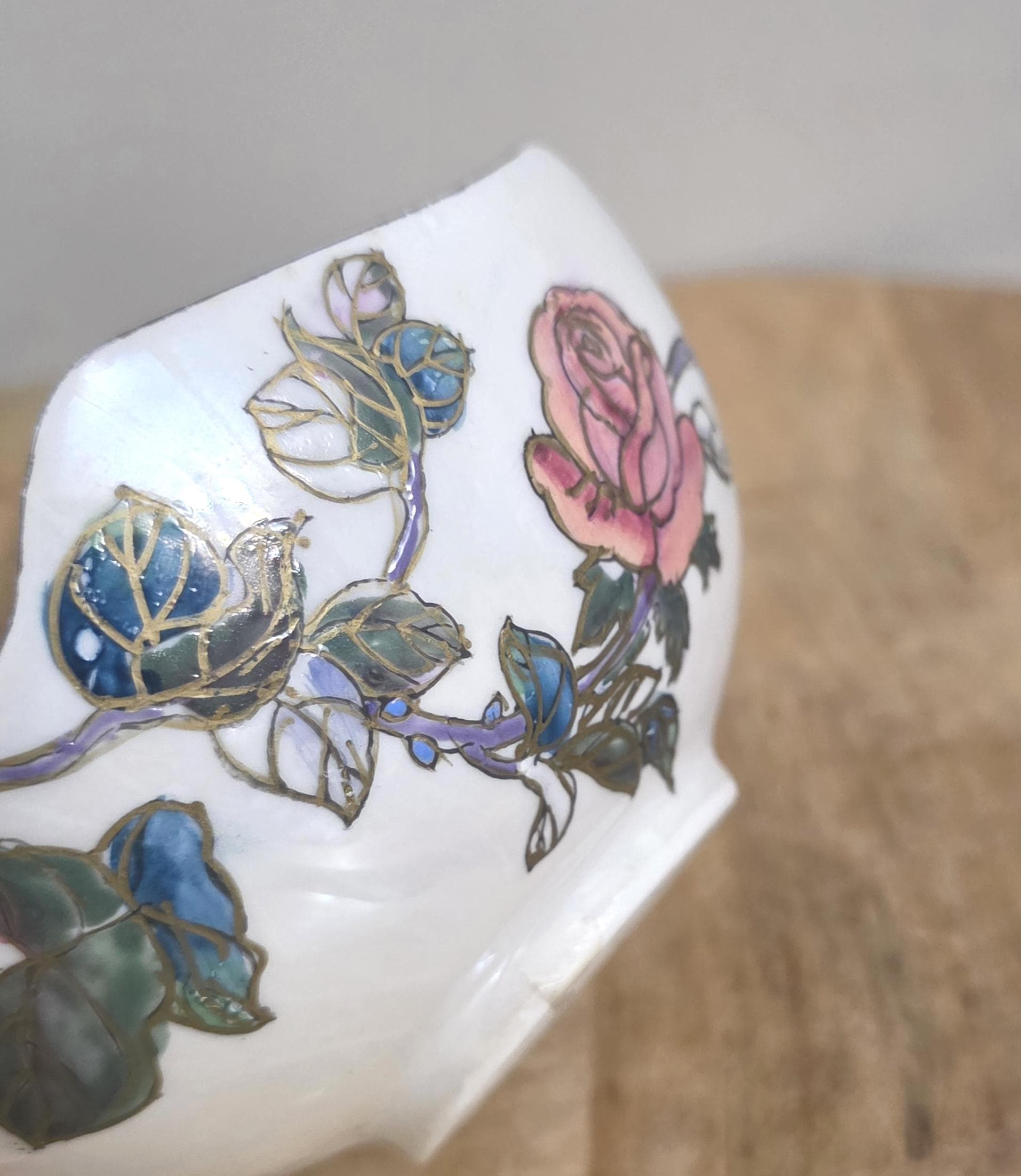 Vintage Chinese Macau Pretty Floral Rose Bowl - Thumbnail 3