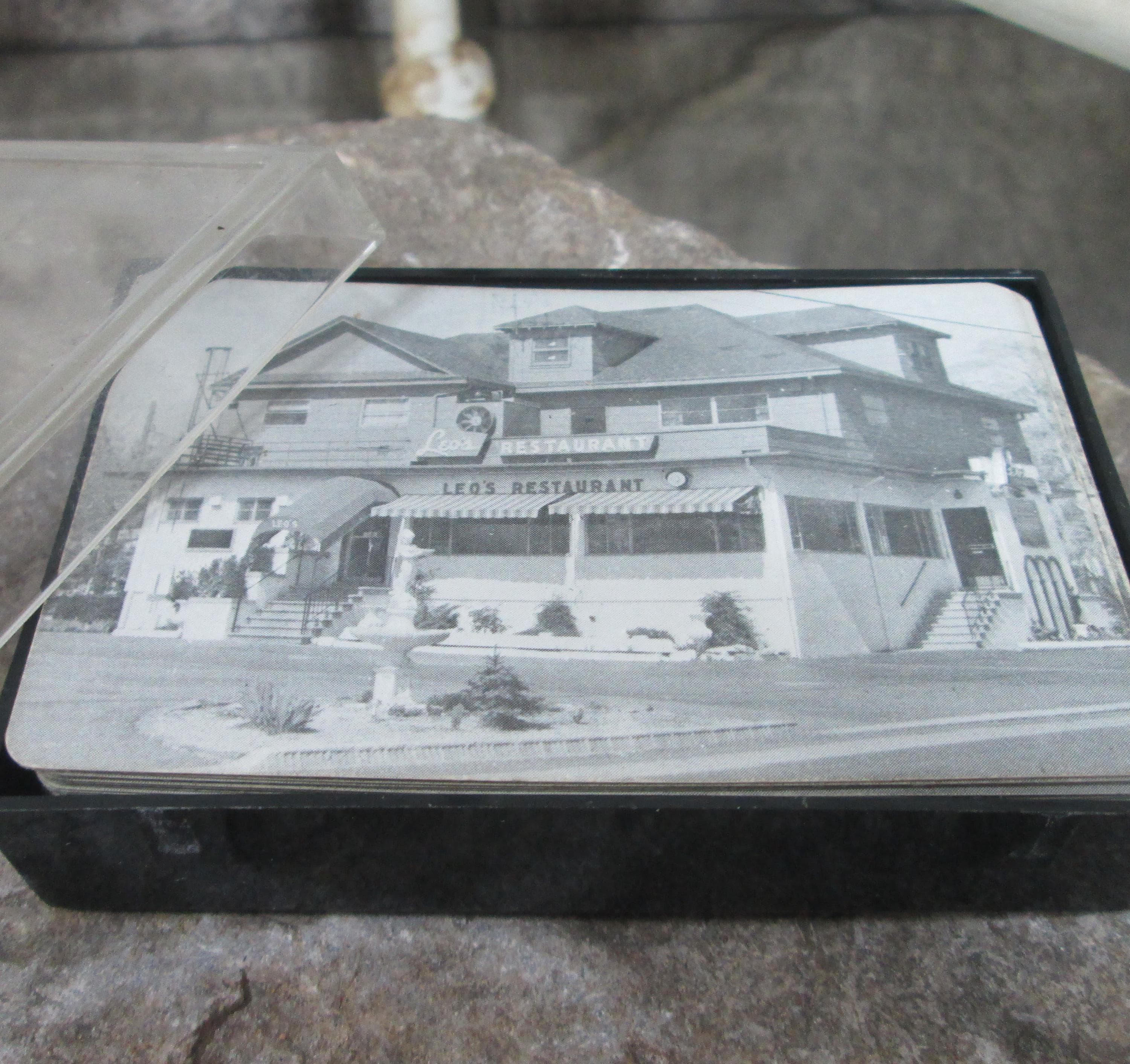 Vintage Leo's Restaurant Deck of Cards - Thumbnail 2