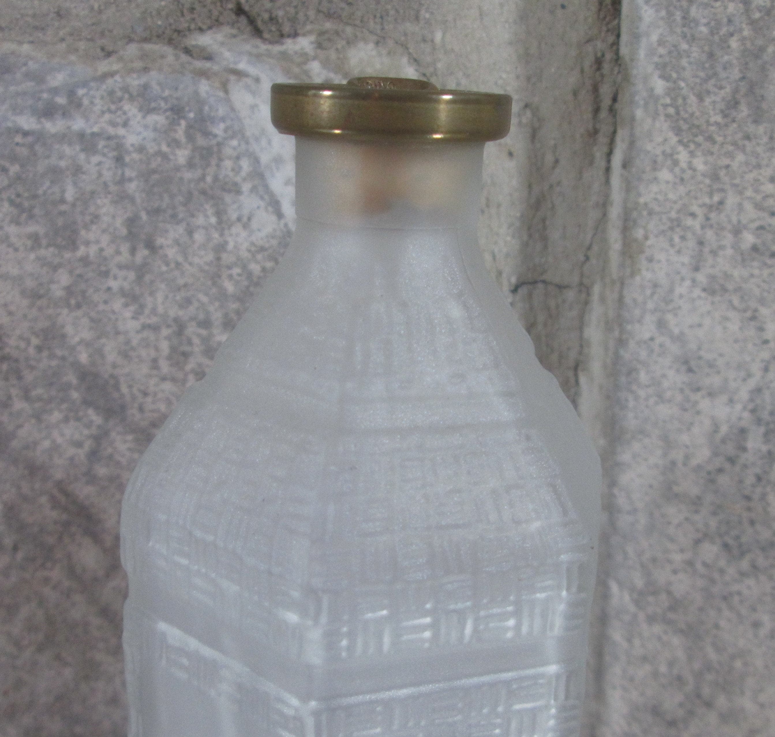 Vintage Basketweave Pattern Frosted Glass Talc Dispenser - Thumbnail 2