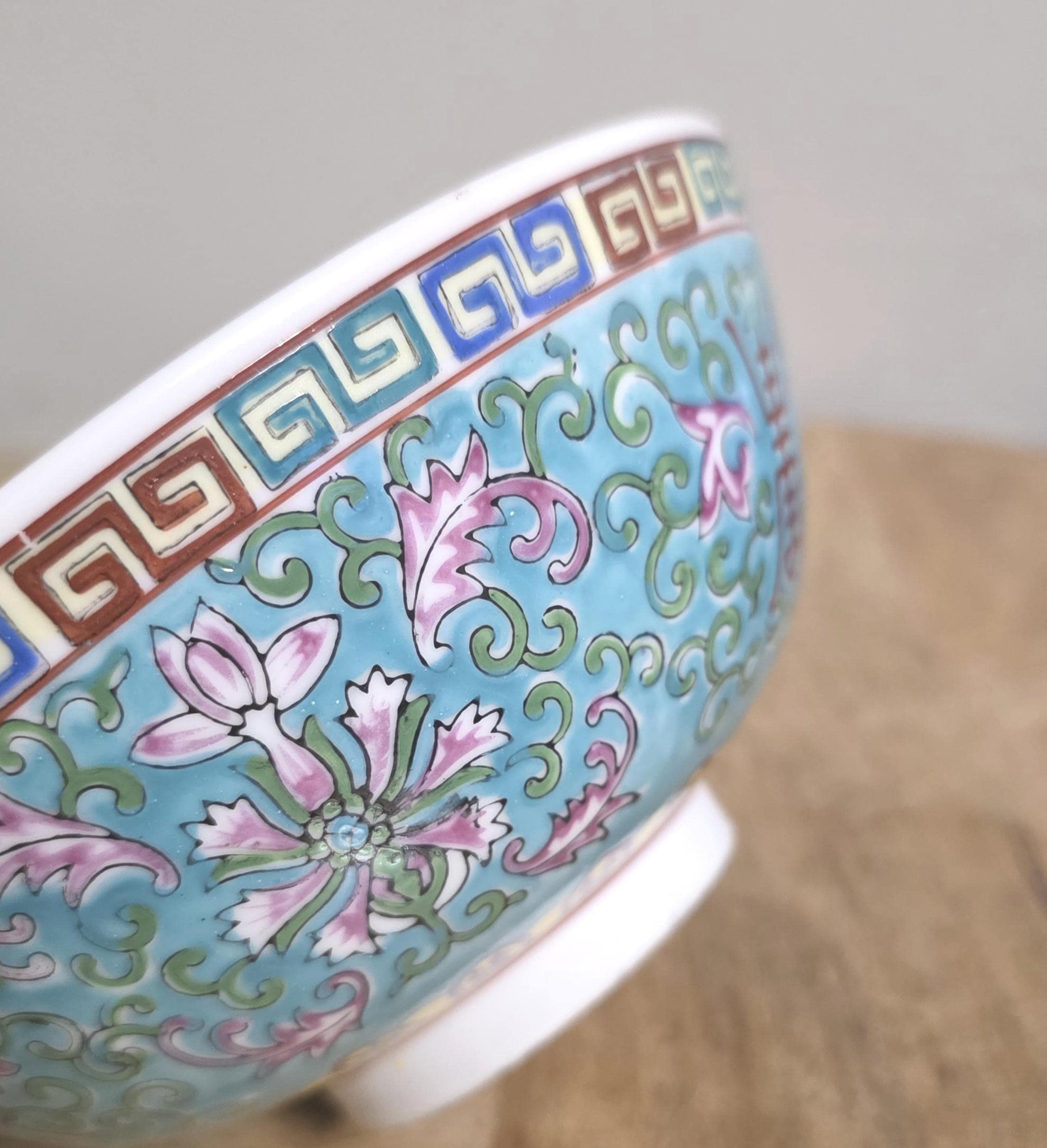 Antique Japanese Jingdezen Turquoise Enamel Bowl - Thumbnail 4