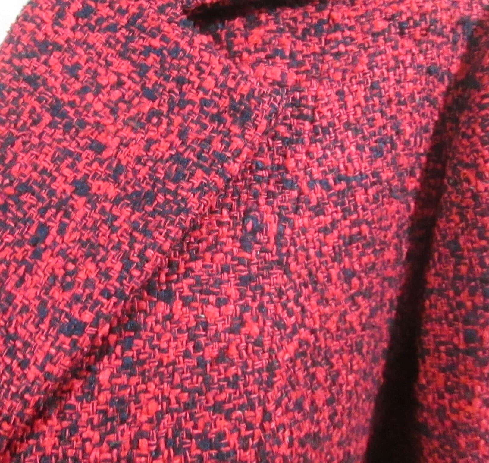 Vintage 1960's Red & Black Silk Wool Tweed Suit - Thumbnail 3