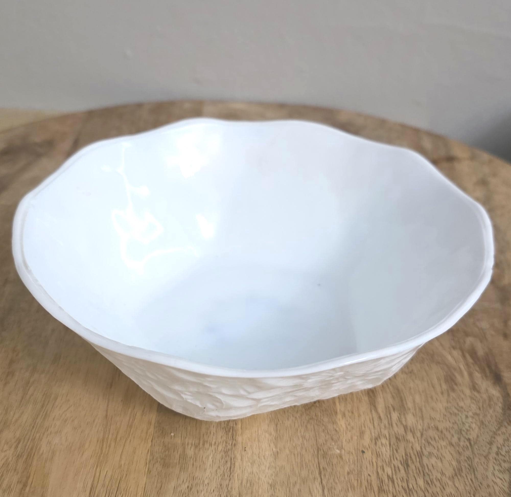 Vintage Milk Glass Pattern Bowl - Thumbnail 2