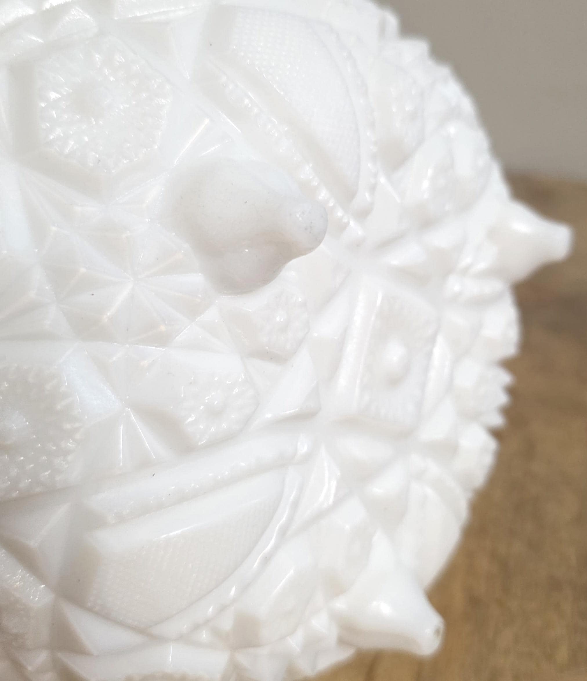 Vintage Cut Milk Glass Decorative Bowl - Thumbnail 3