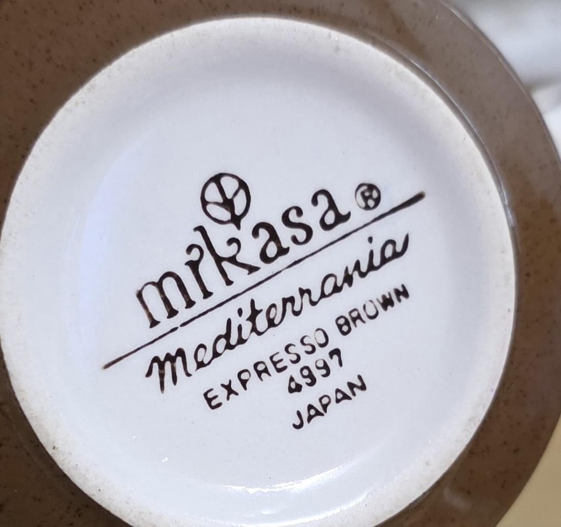 Vintage Mikasa Rick Rack Cups and Saucers - Thumbnail 2