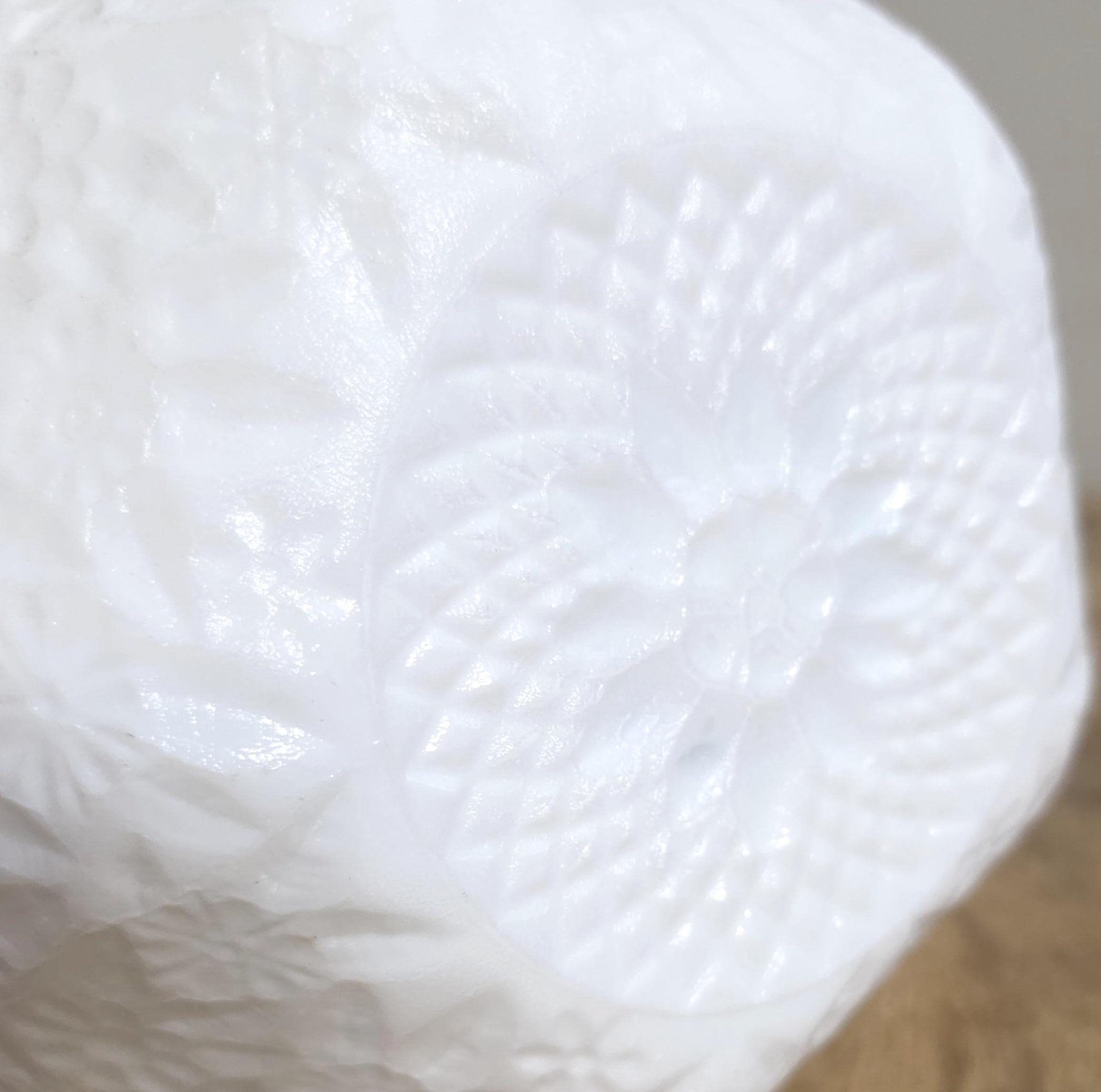 Vintage Milk Glass Pattern Bowl - Thumbnail 3