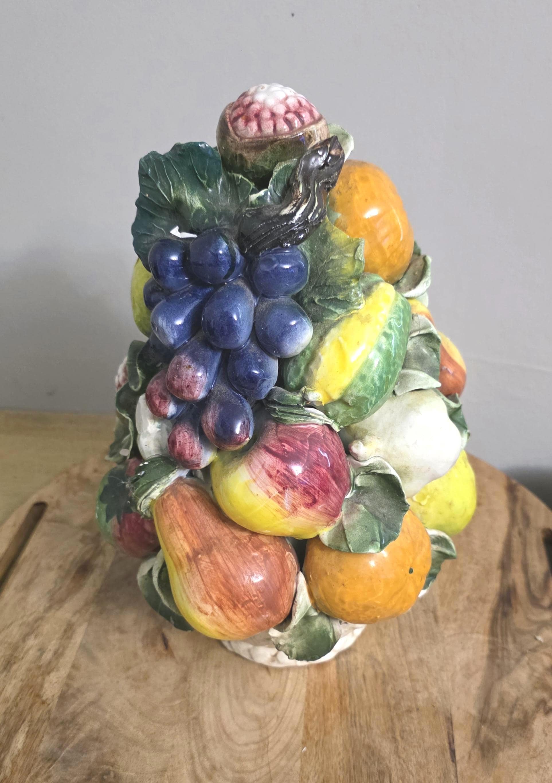 Vintage Italian Pottery Fruit and Vegetable Basket Table Centerpiece - Thumbnail 4
