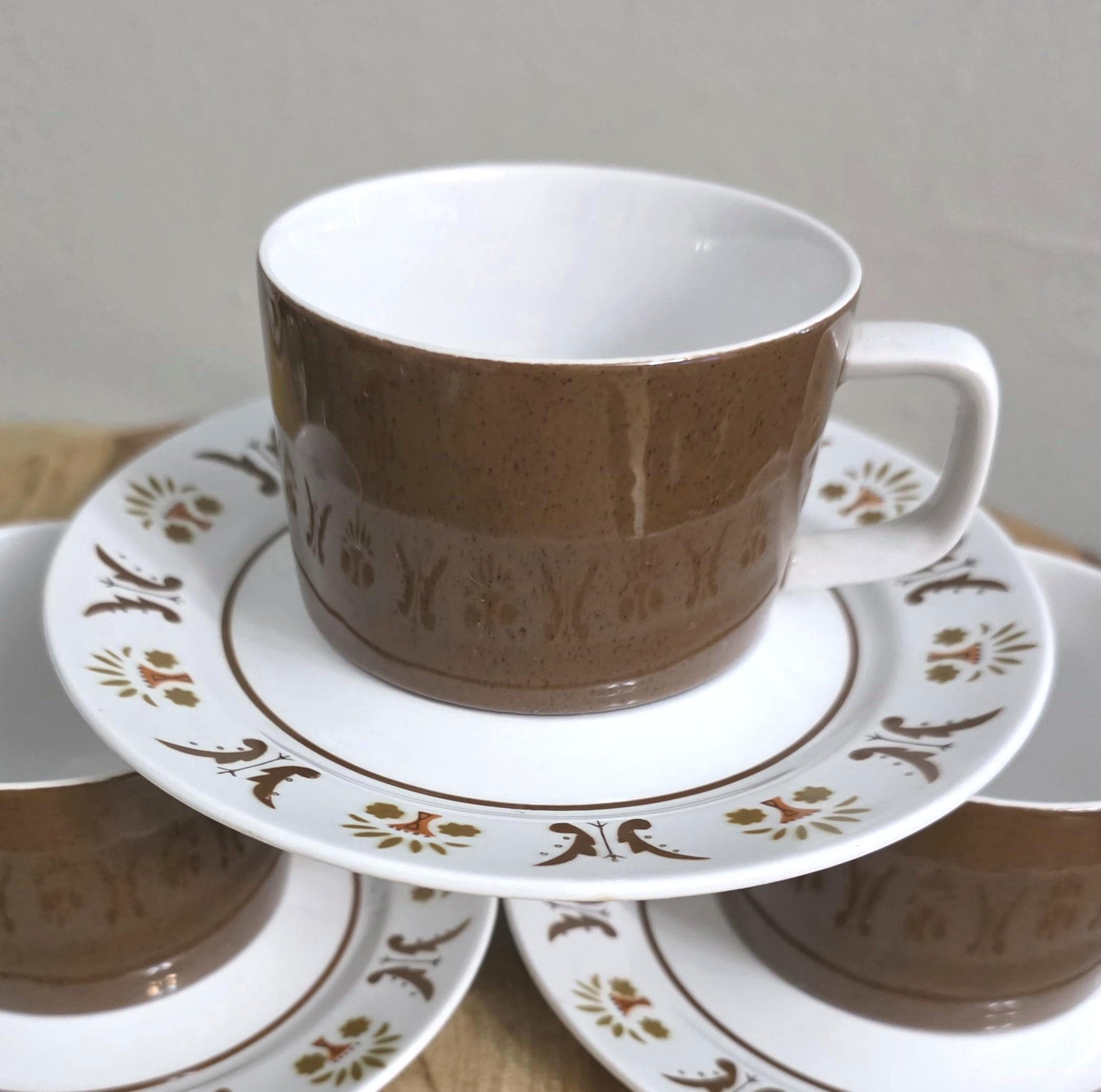 Vintage Mikasa Rick Rack Cups and Saucers - Thumbnail 3