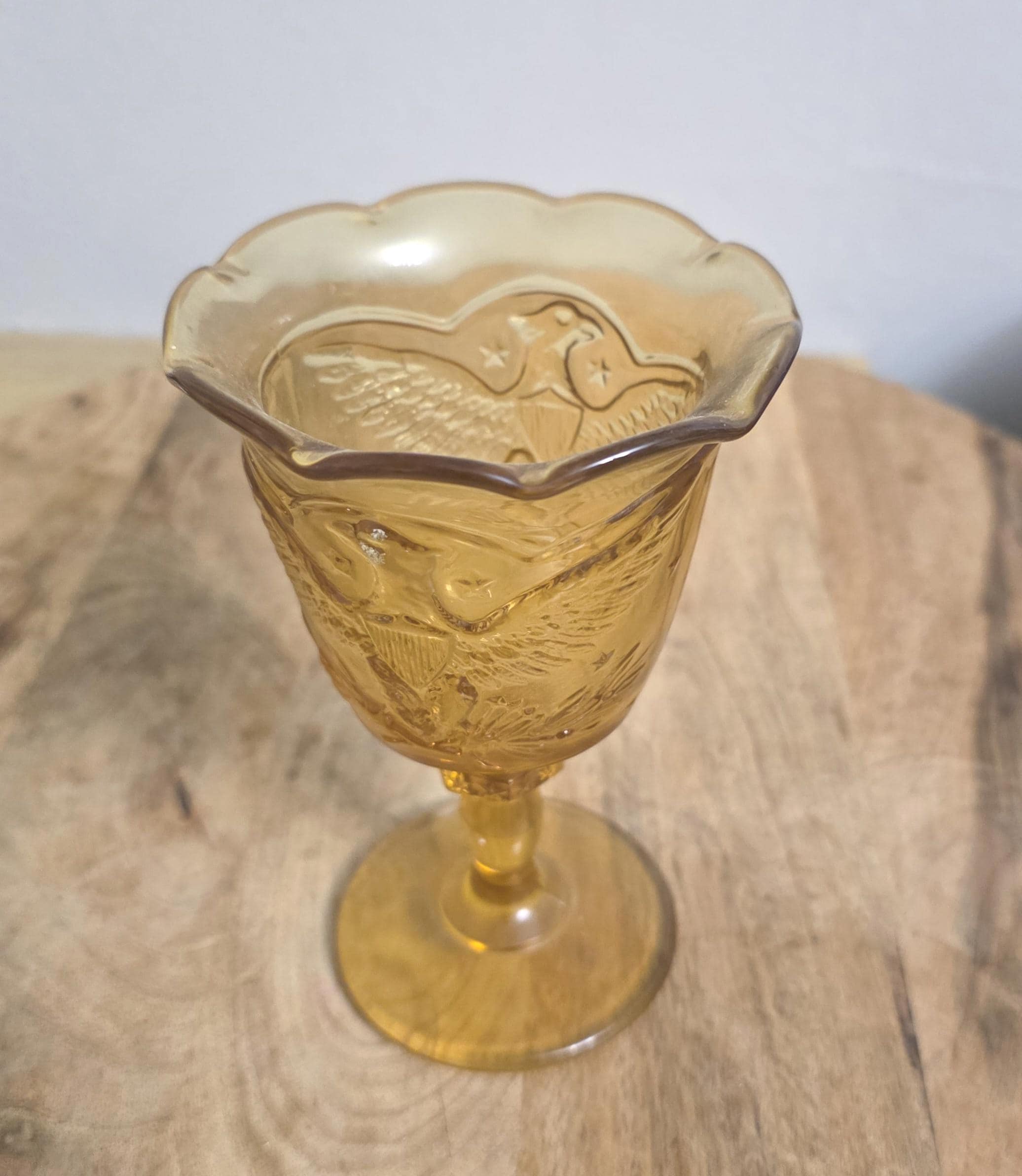 Vintage Eagle Amber Wine Glass Goblet - Thumbnail 4