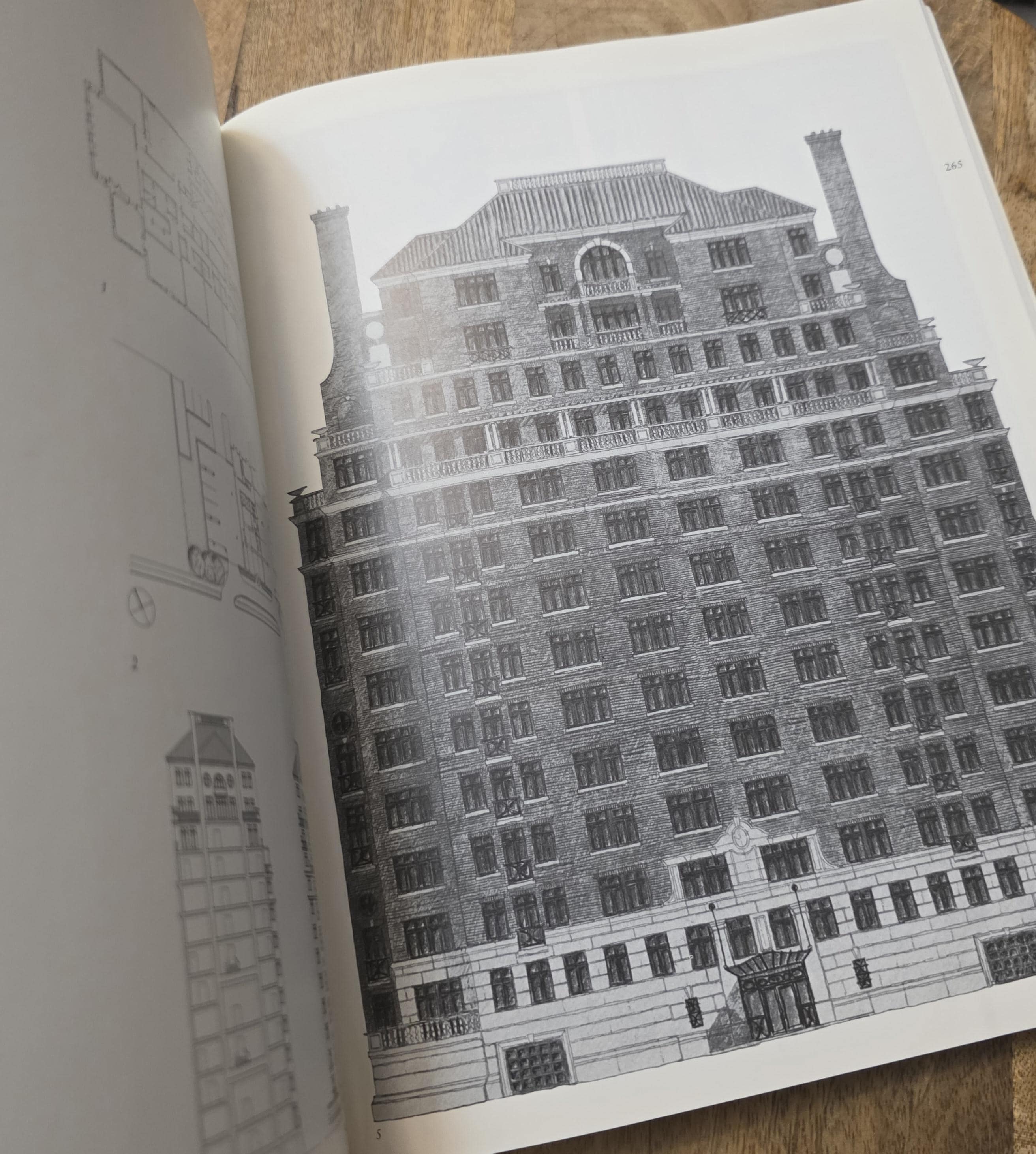Robert A.M. Stern Architecture Catalog, 1987-1992 - Thumbnail 6