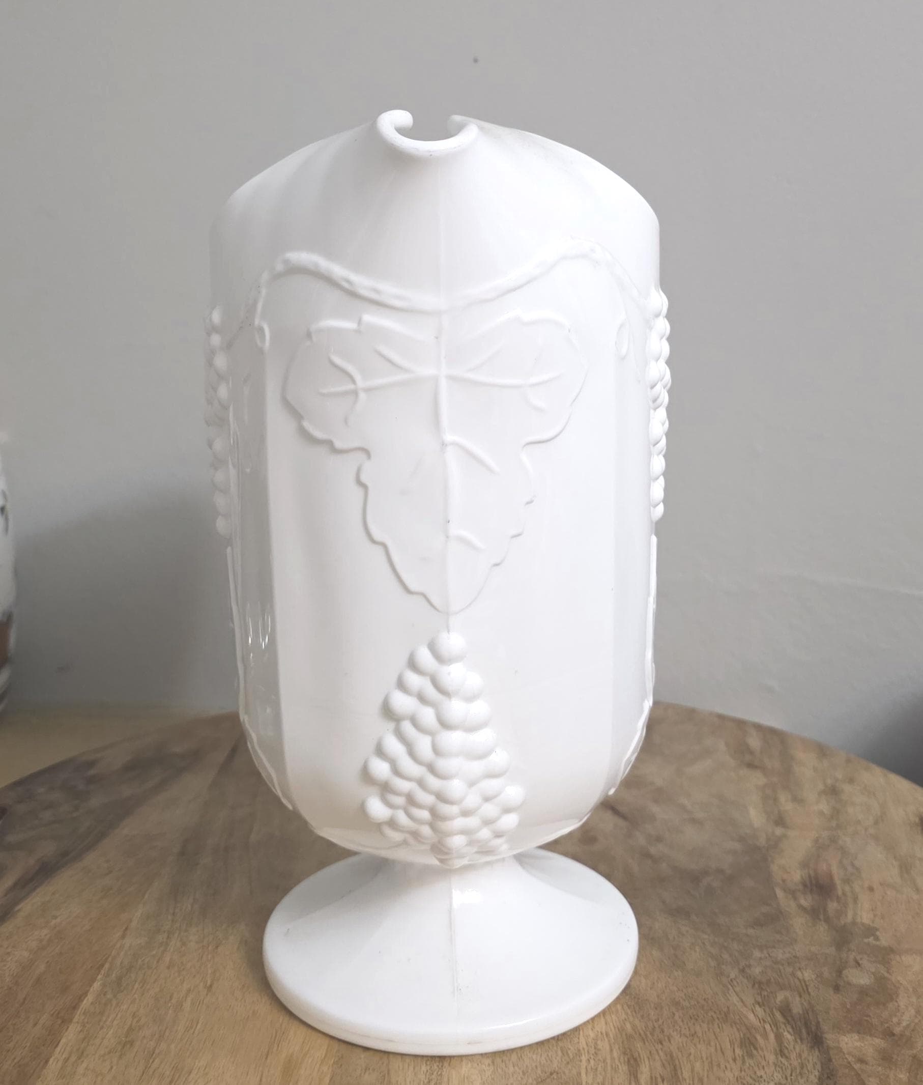 Vintage Milk Glass Grape Vine Patteen Pitcher - Thumbnail 3