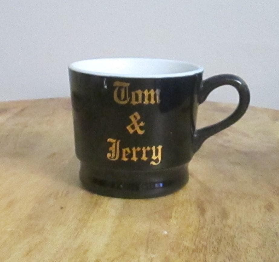 Vintage Hall China Tom & Jerry Mug