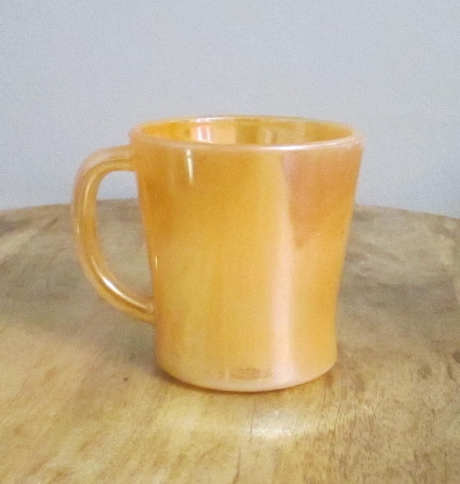 Vintage Peach Luster "G" Initial Mug - Thumbnail 2
