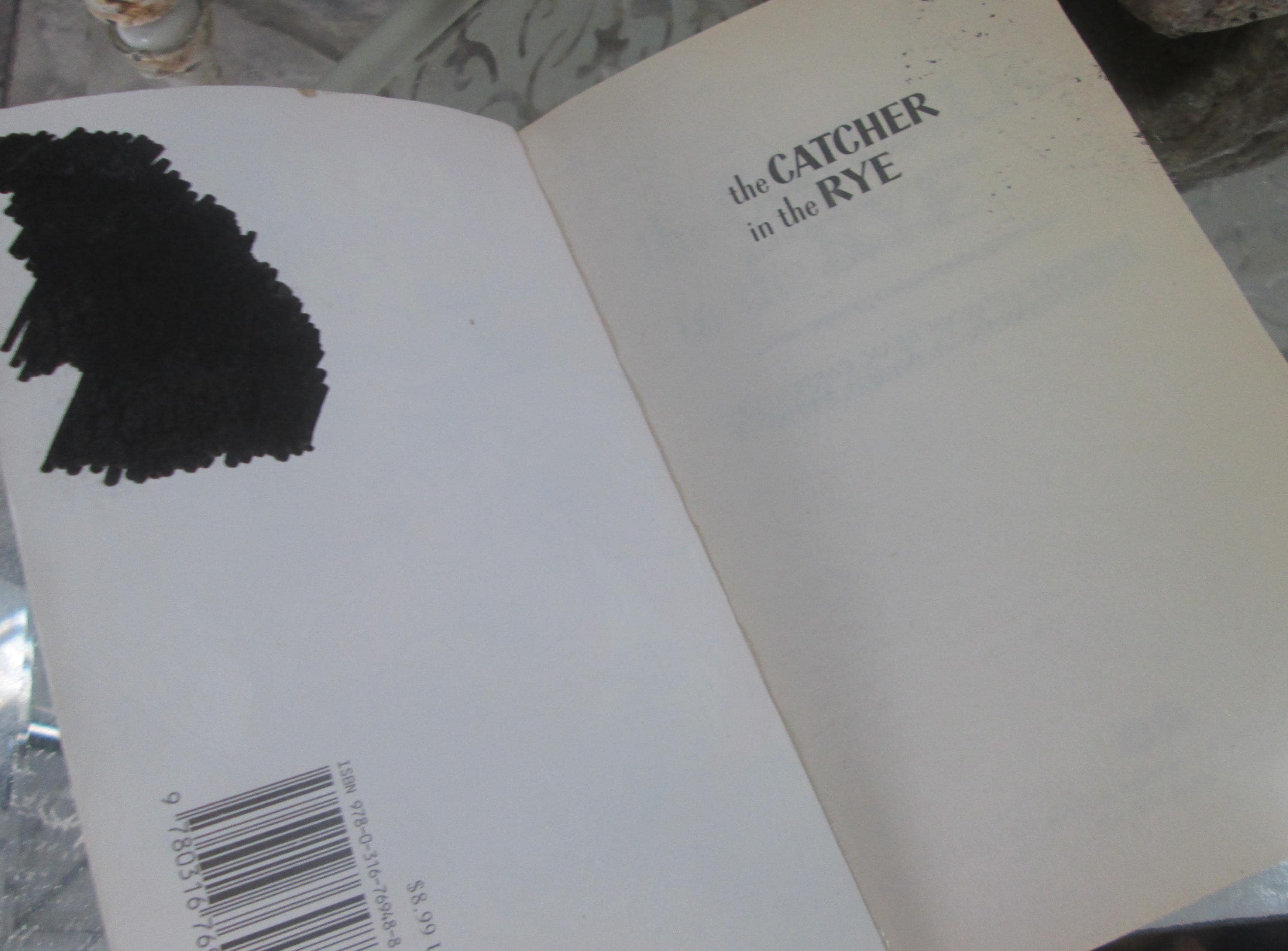 The Catcher in the Rye by J.D. Salinger, 1979 Edition, Vintage Book - Thumbnail 3