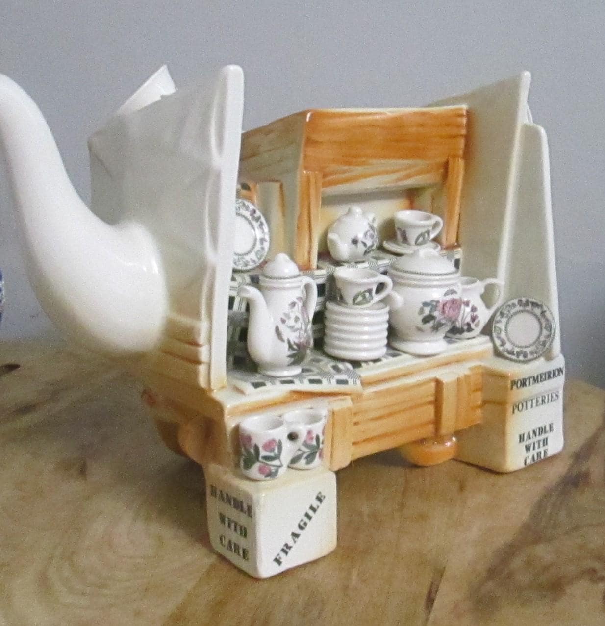 Vintage Portmeirion Potteries China Stall Cottage Core Pretty Teapot - Thumbnail 3