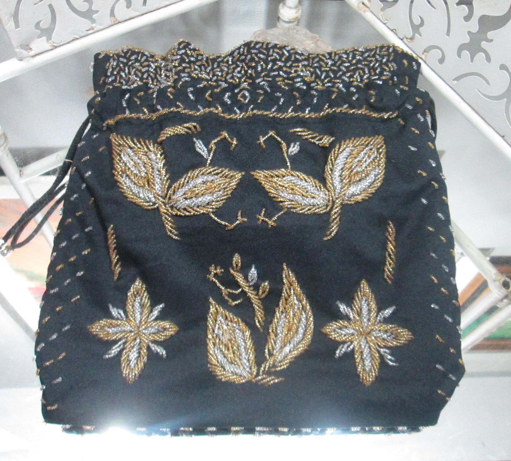 Vintage Black Gold Beaded Drawstring Evening Bag, British Hong Kong - Thumbnail 4