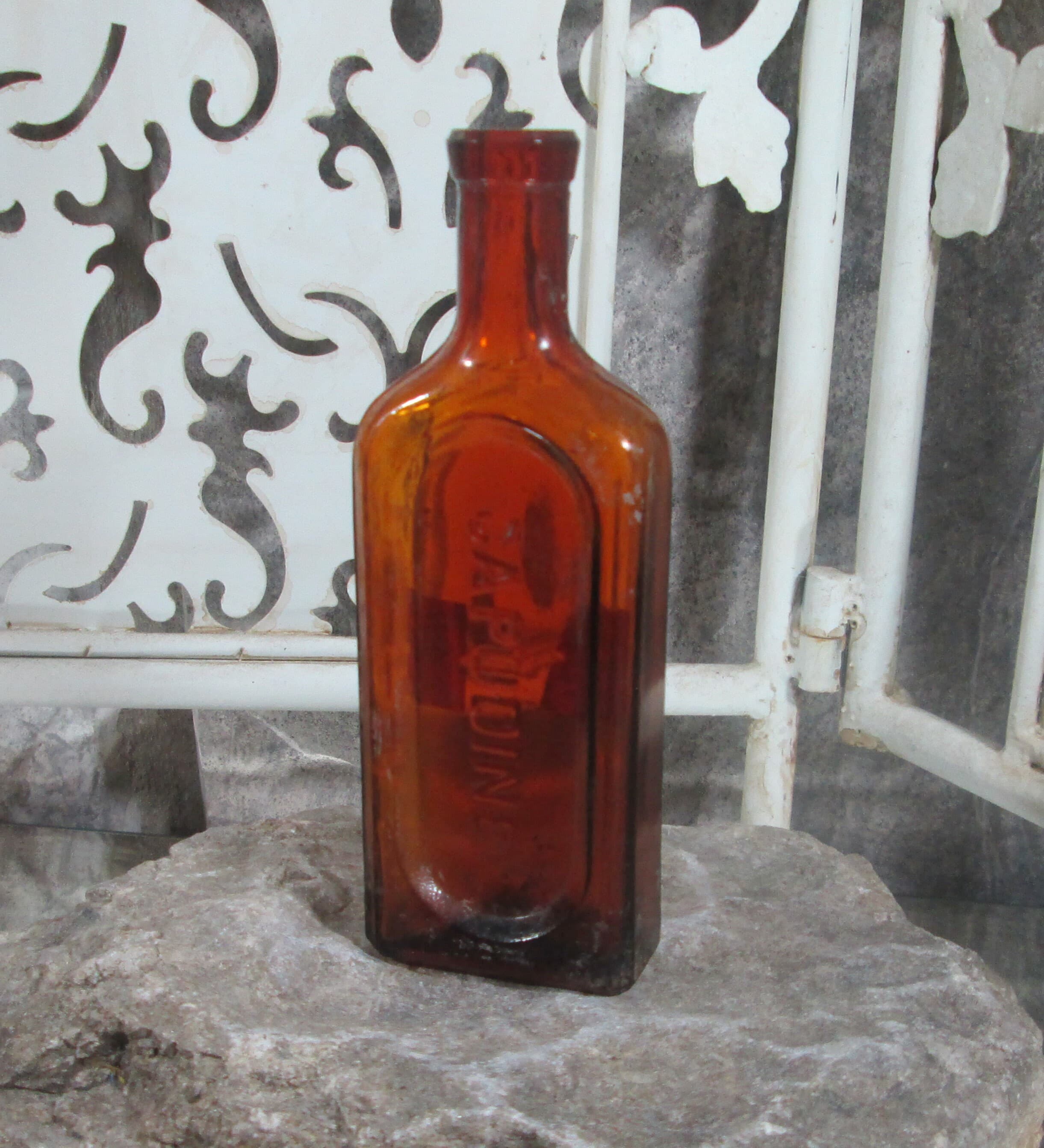 Vintage Brown Glass Capudine Apothecary Pharmacy Bottle