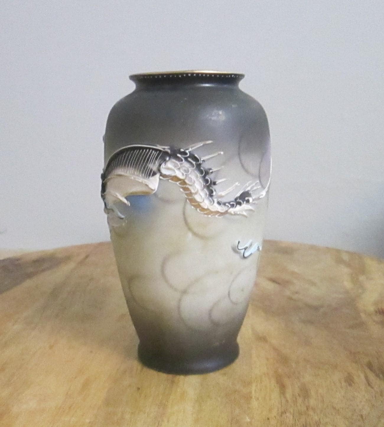 Vintage Dragon Ware Japanese Vase - Thumbnail 2