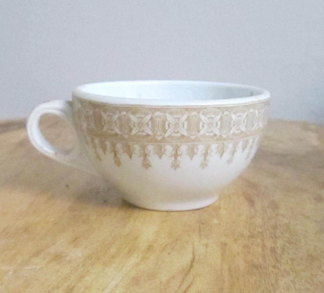 Vintage Shenango China Restaurant Ware Gold Pattern Cup - Thumbnail 2