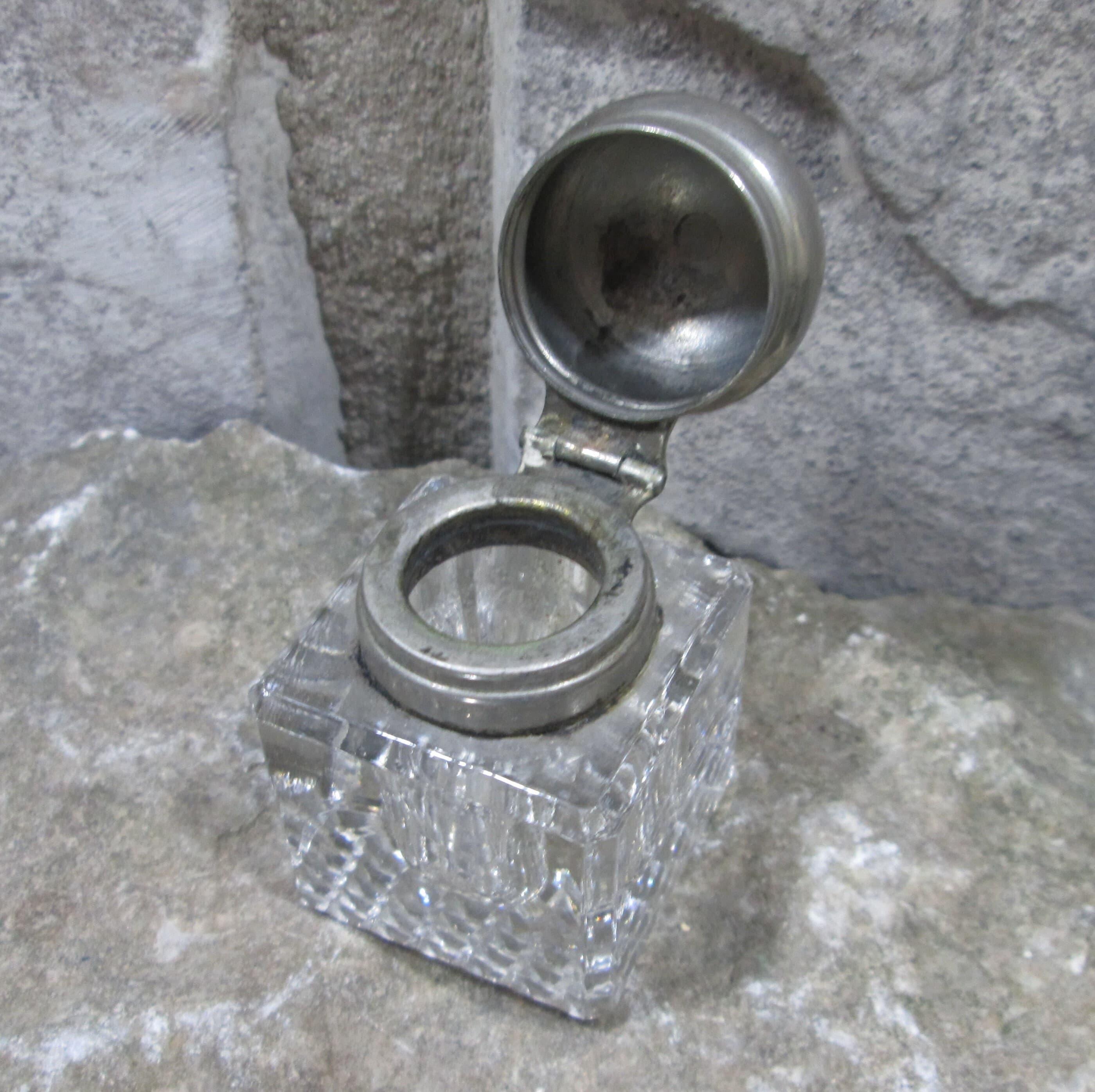Antique Repousse Rose Design Hinged Cap Inkwell - Thumbnail 3