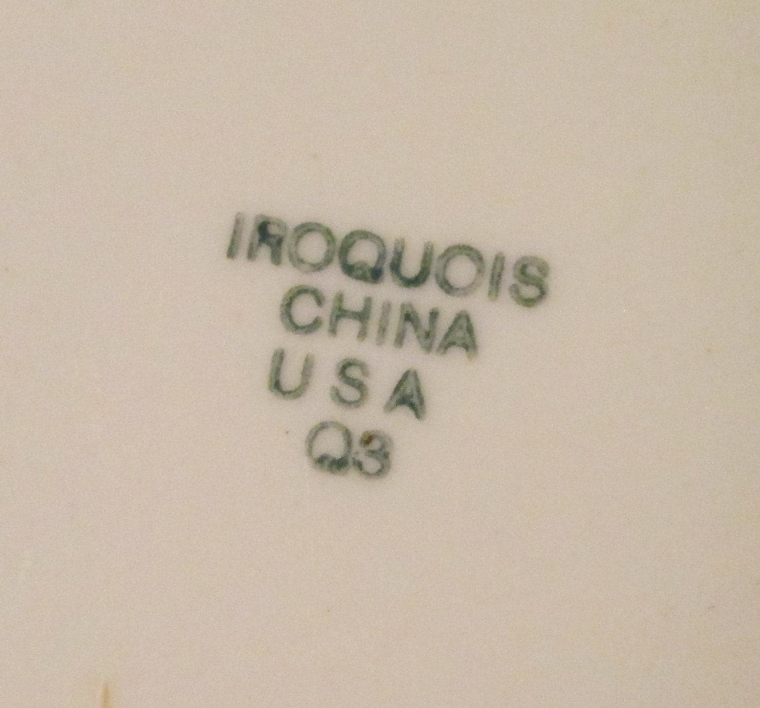 Vintage Iroquois China Restaurant Ware Grill Plate, Ye Olde Inn, 1931 - Thumbnail 3