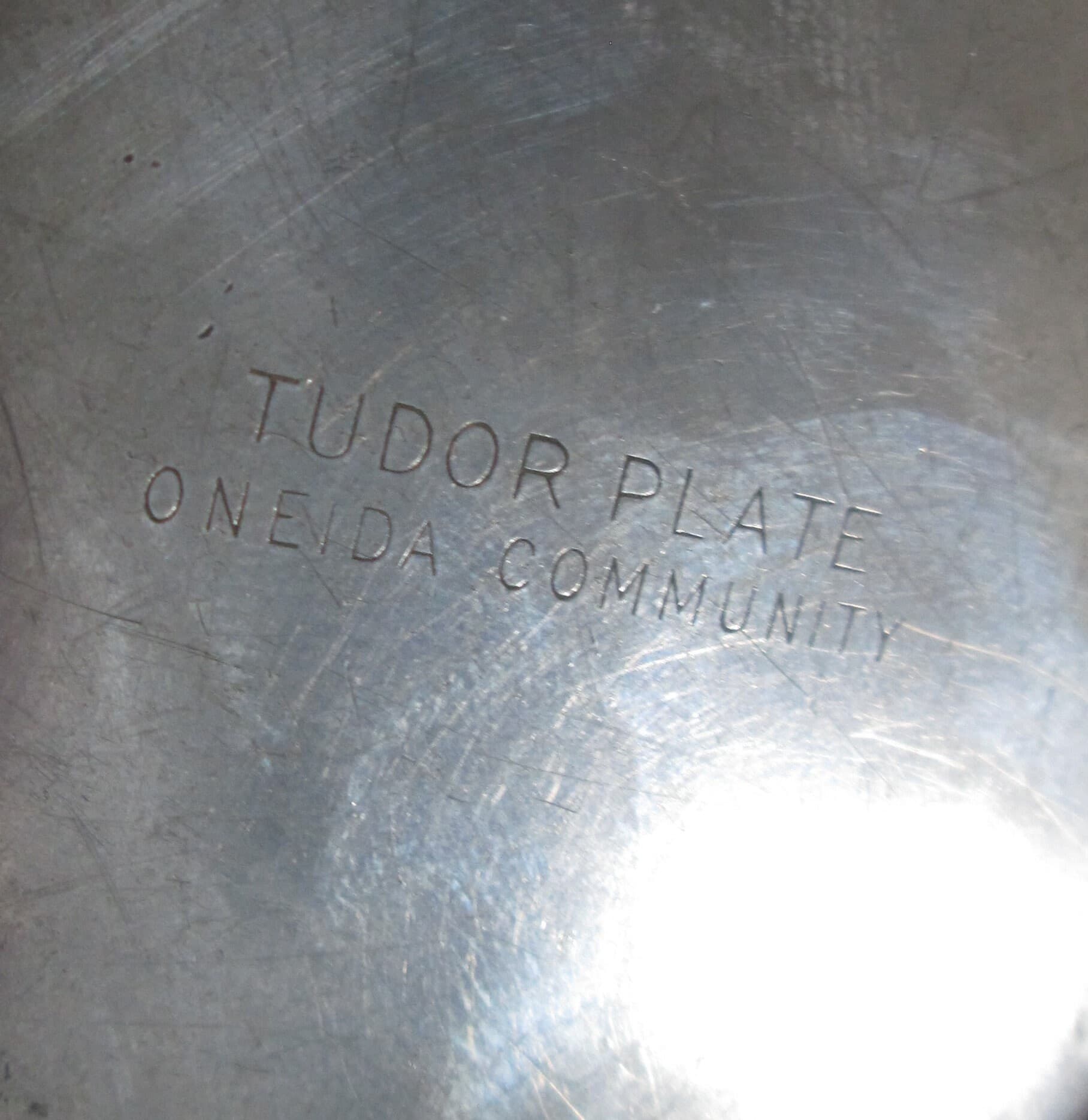 Vintage Oneida Communidty Tudor Plate Baby Cup - Thumbnail 2