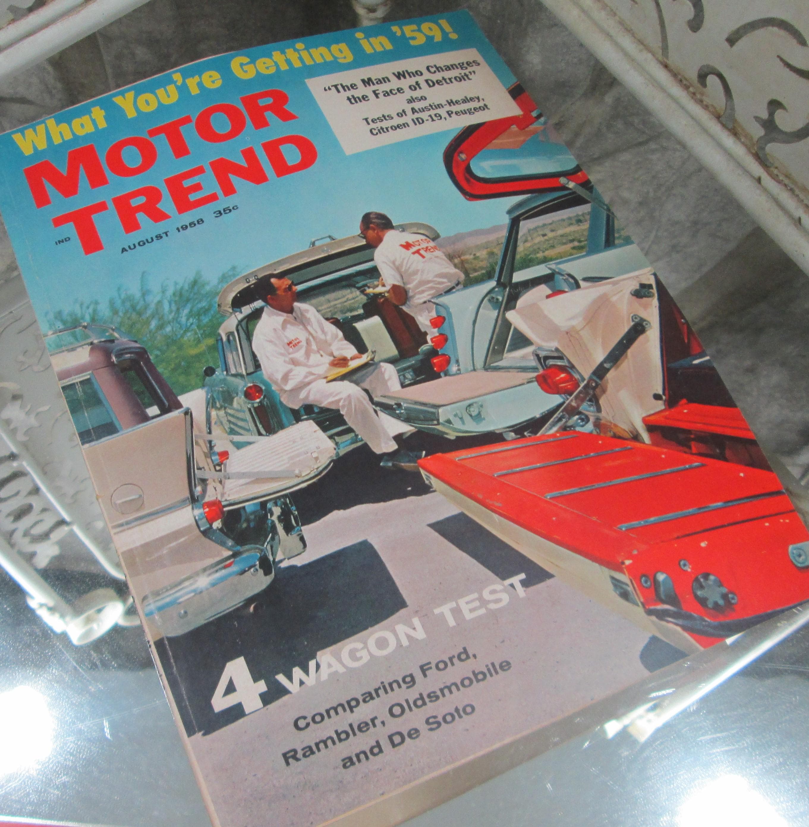 Vintage Motor Trend Magazine August, 1958, Comparing Wagons, Rambler, Oldsmobile, Ford and DeSoto