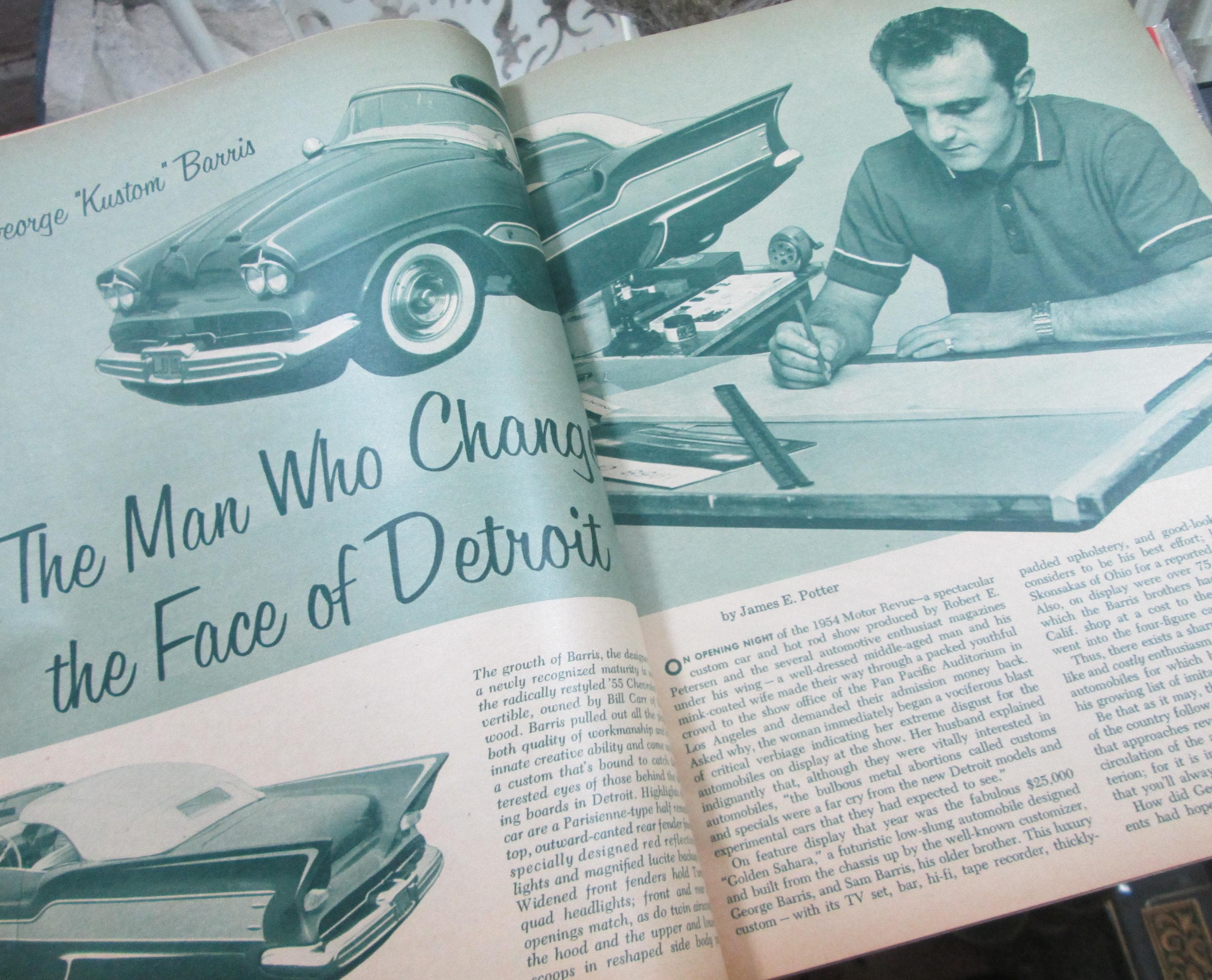Vintage Motor Trend Magazine August, 1958, Comparing Wagons, Rambler, Oldsmobile, Ford and DeSoto - Thumbnail 2