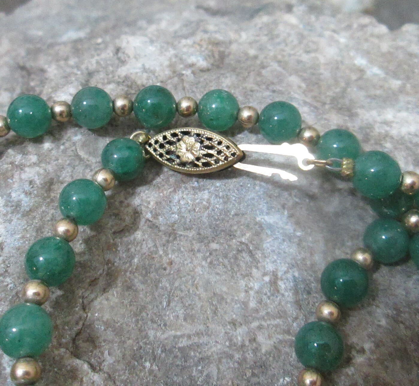 Vintage Green Jade Bead Necklace - Thumbnail 3