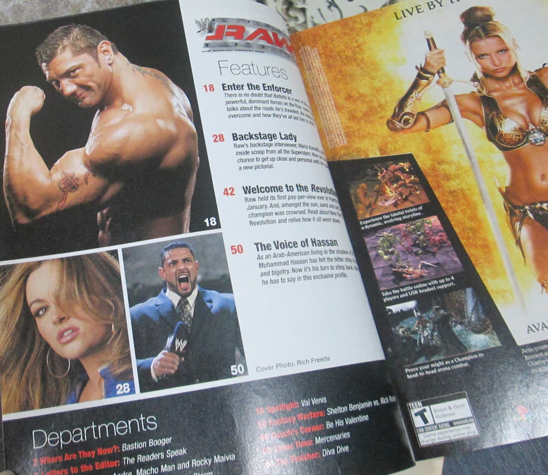 WWF Raw Magazine Dave Batista Cover - Thumbnail 4