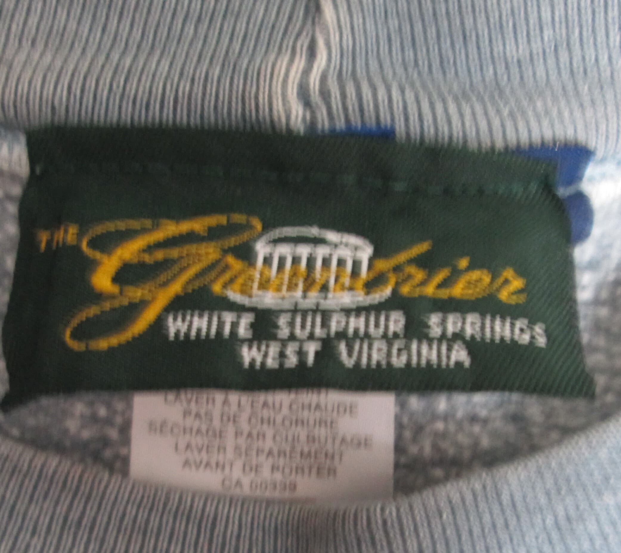 Vintage Greenbrier Resort White Sulfur Springs WV Sweatshirt - Thumbnail 5