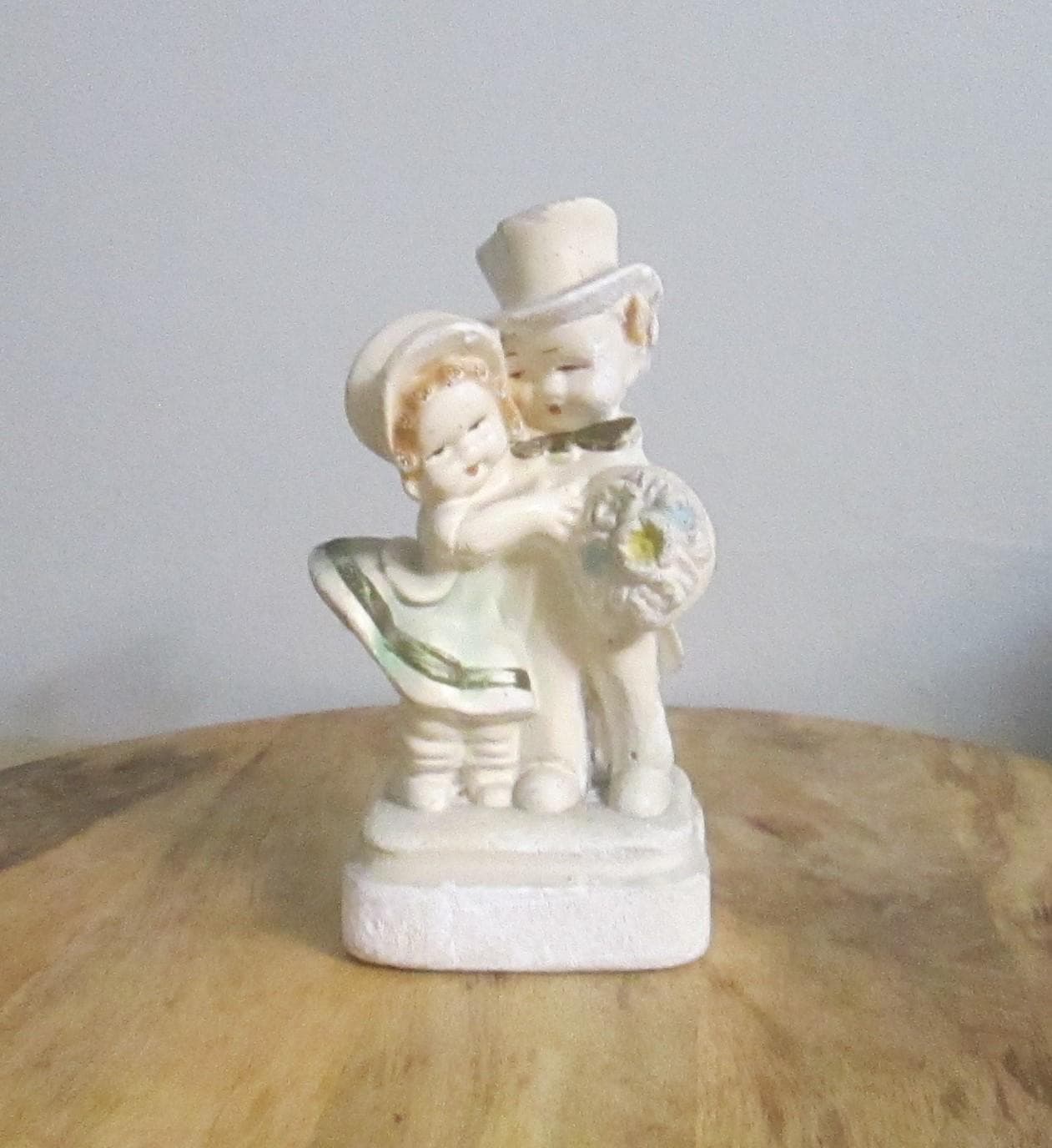 Vintage Carnival Prize Chalkware Bride and Groom