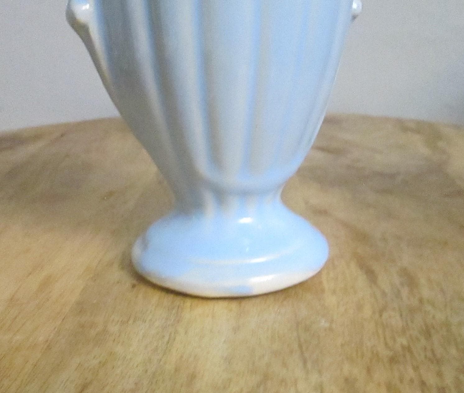 Vintage USA Pottery Blue Vase - Thumbnail 2