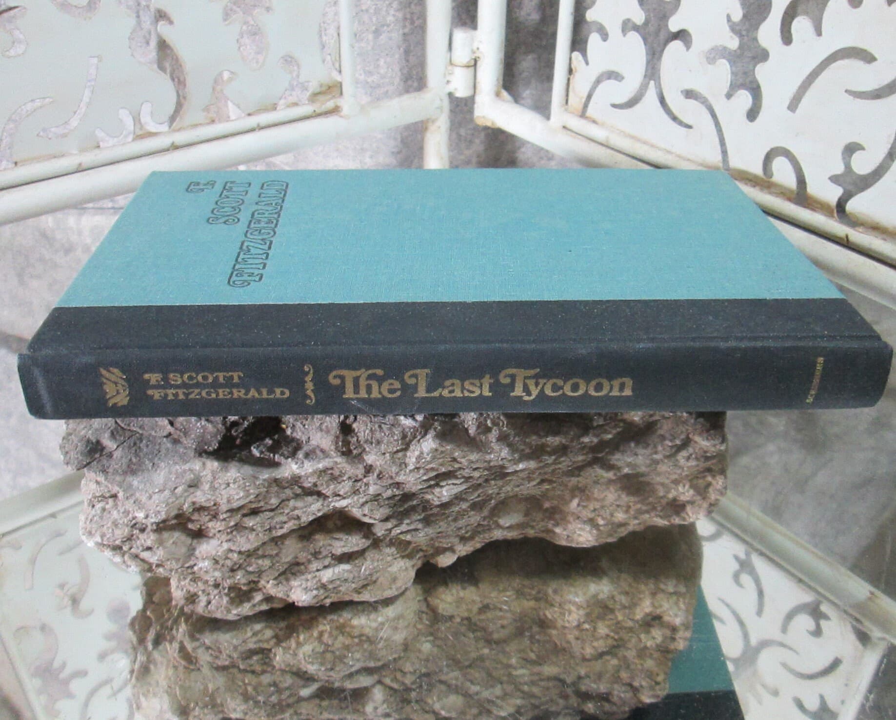 Vintage Edition The Last Tycoon by F. Scott Fitzgerald, 1969 - Thumbnail 2