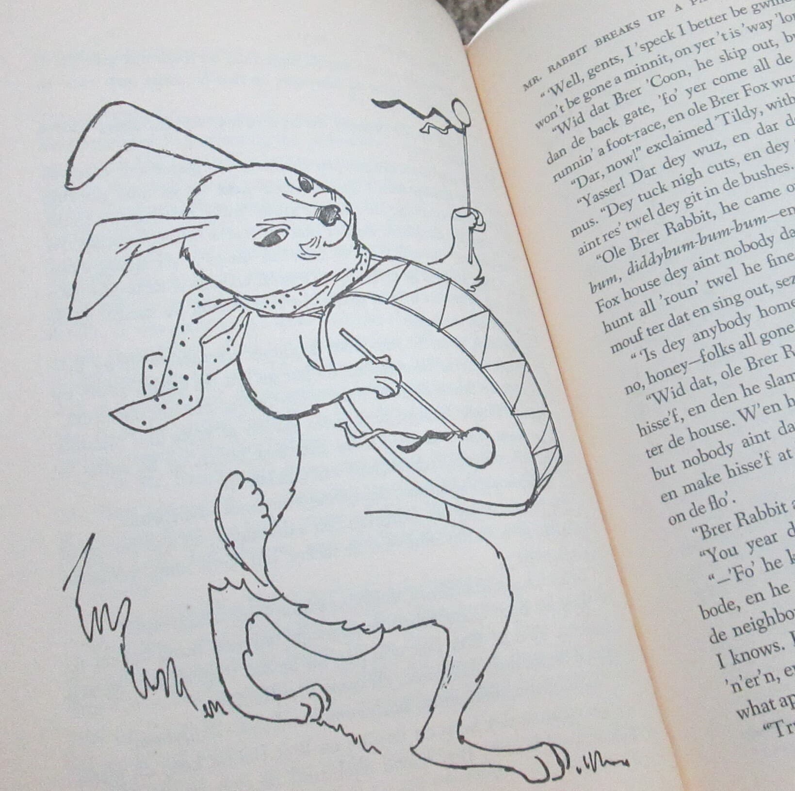 Vintage Animal Stories by Joel Chandler Harris, Ezra Jack Keats Illustrations, 1954 Book - Thumbnail 4