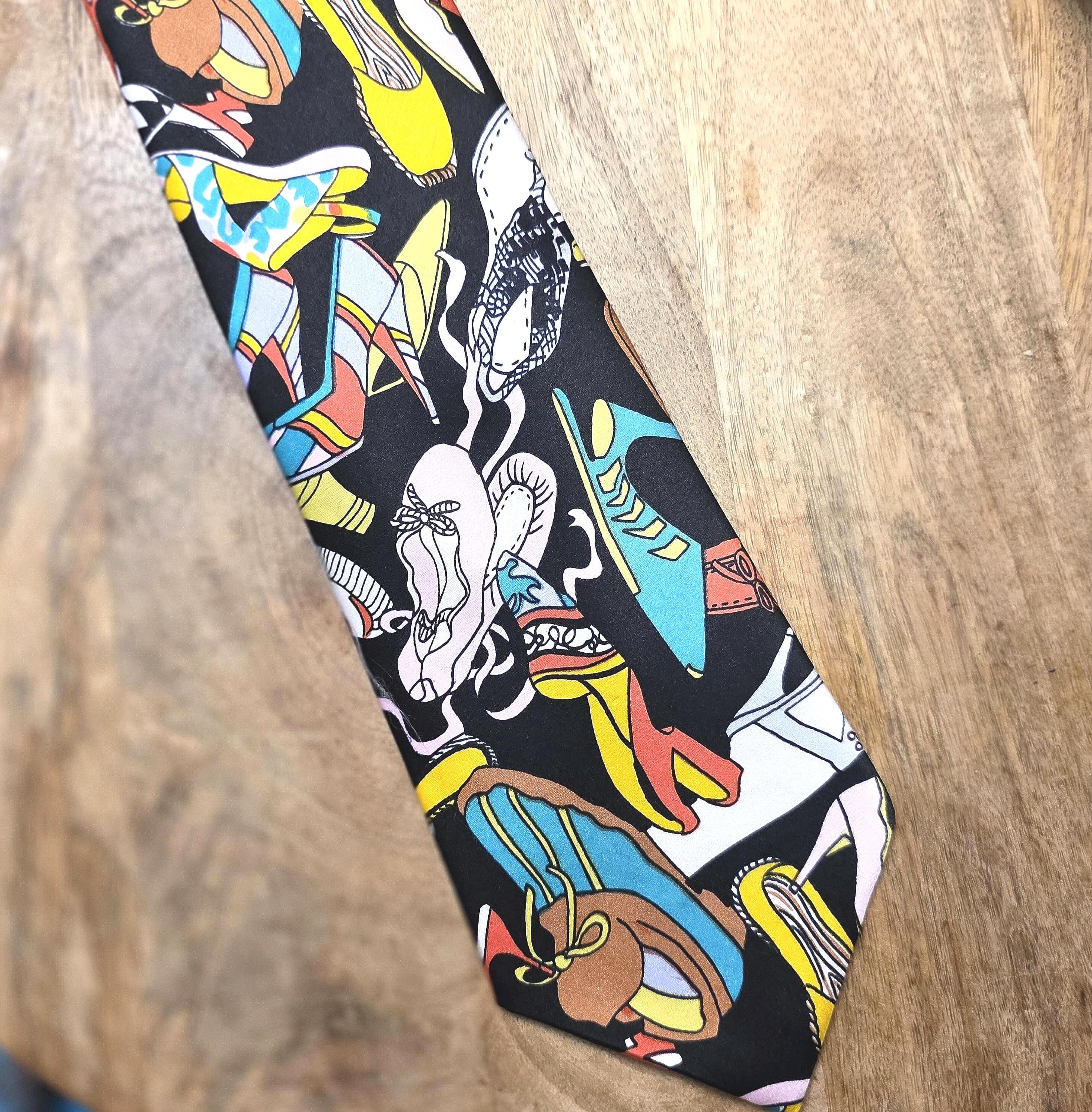 Vintage Edgemont Silk Shoe Graphic Shoe Pattern Necktie