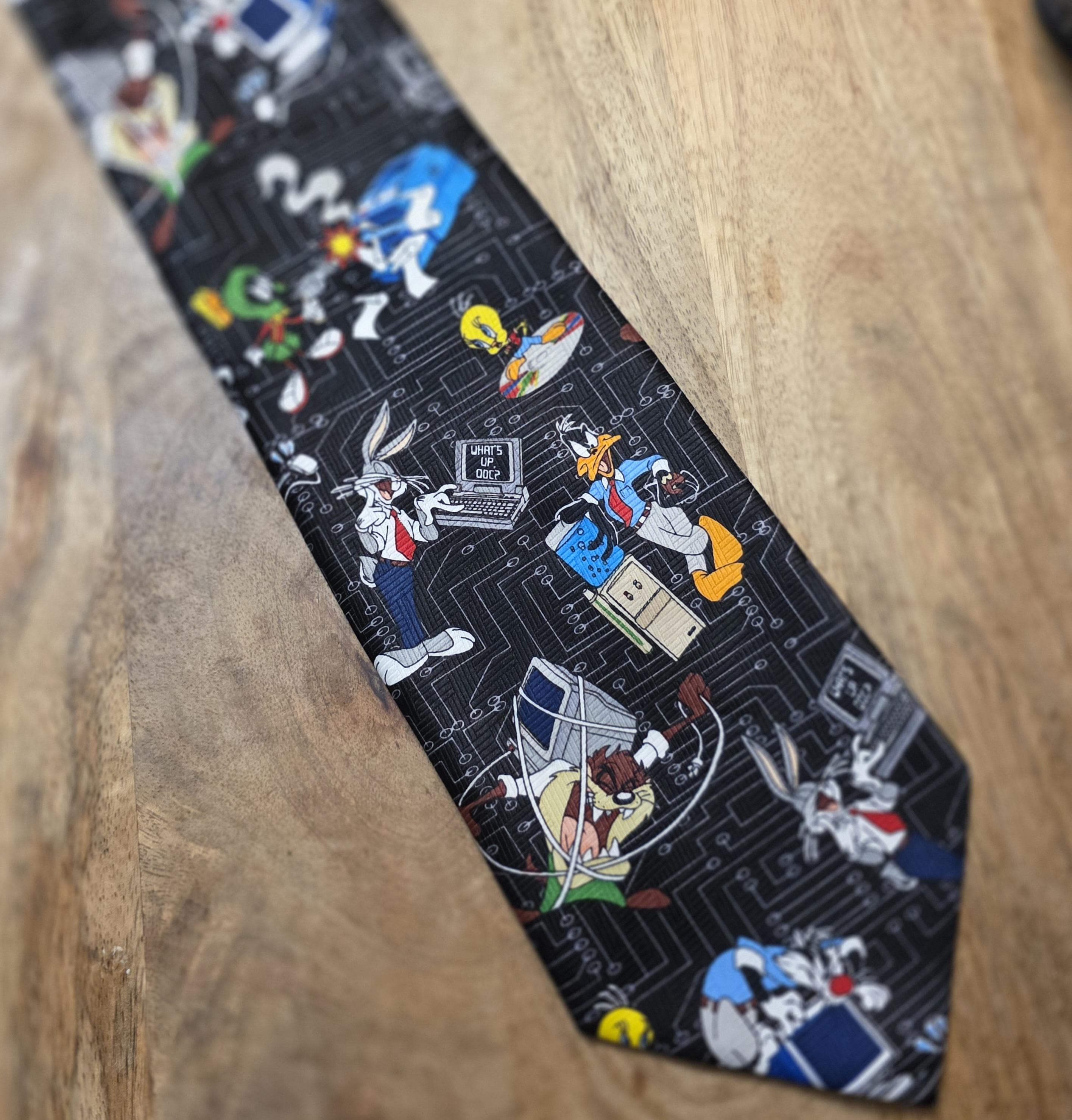 Vintage 1998 Looney Tunes Necktie - Thumbnail 4