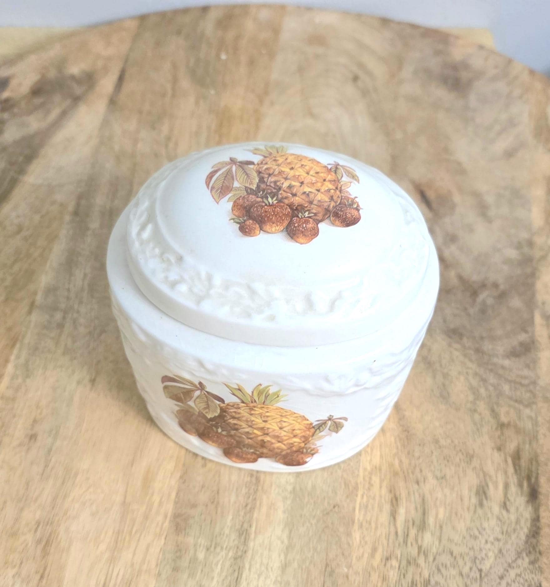 Vintage Mason's Ironstone Tea Caddy with Pineapple Design - Thumbnail 2