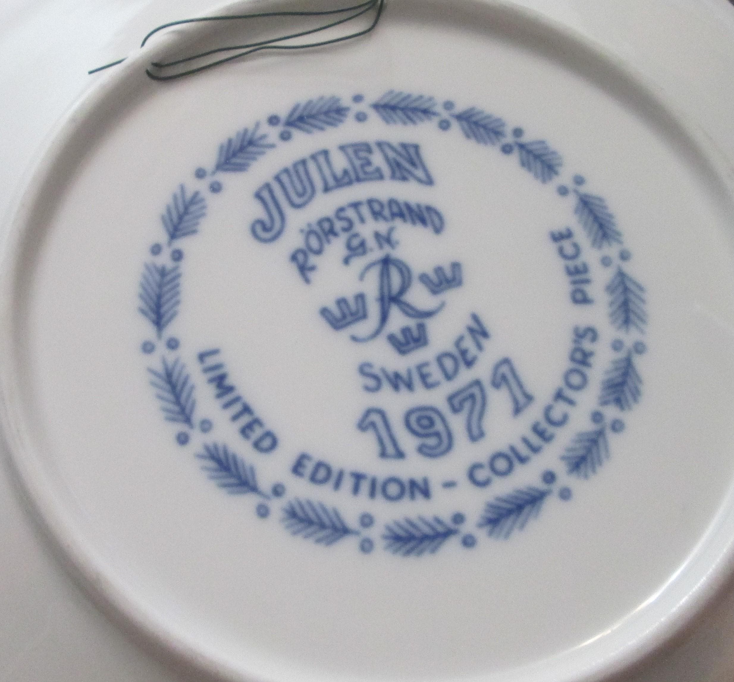 Vintage Rorstrand Sweden Julen 1971 Collector's Plate - Thumbnail 2