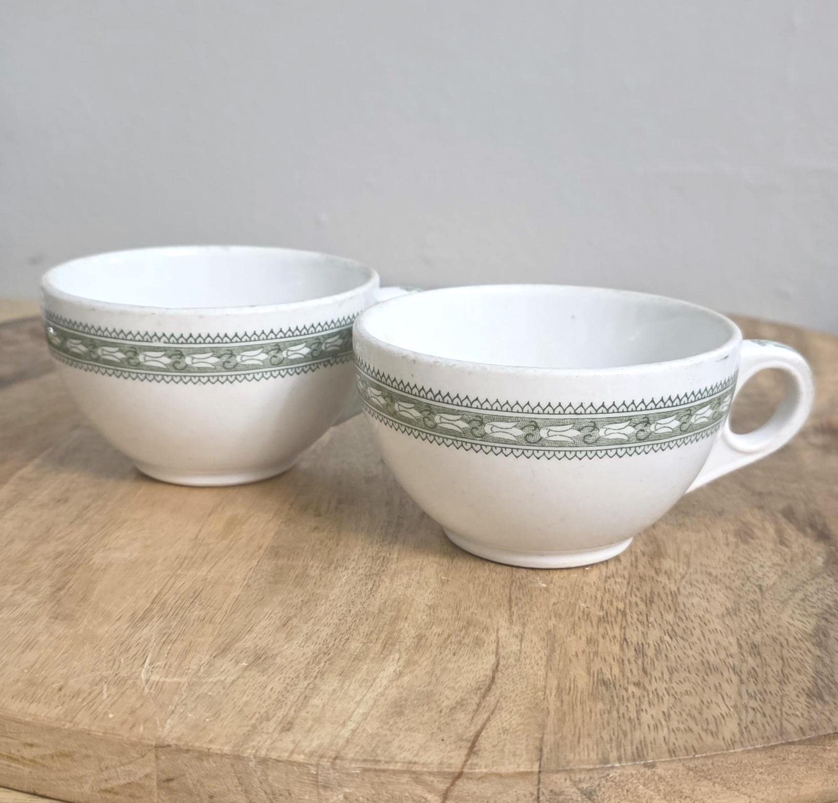 Vintage Mayer China Chesterfield Pattern Restaurant Ware Coffee Cup