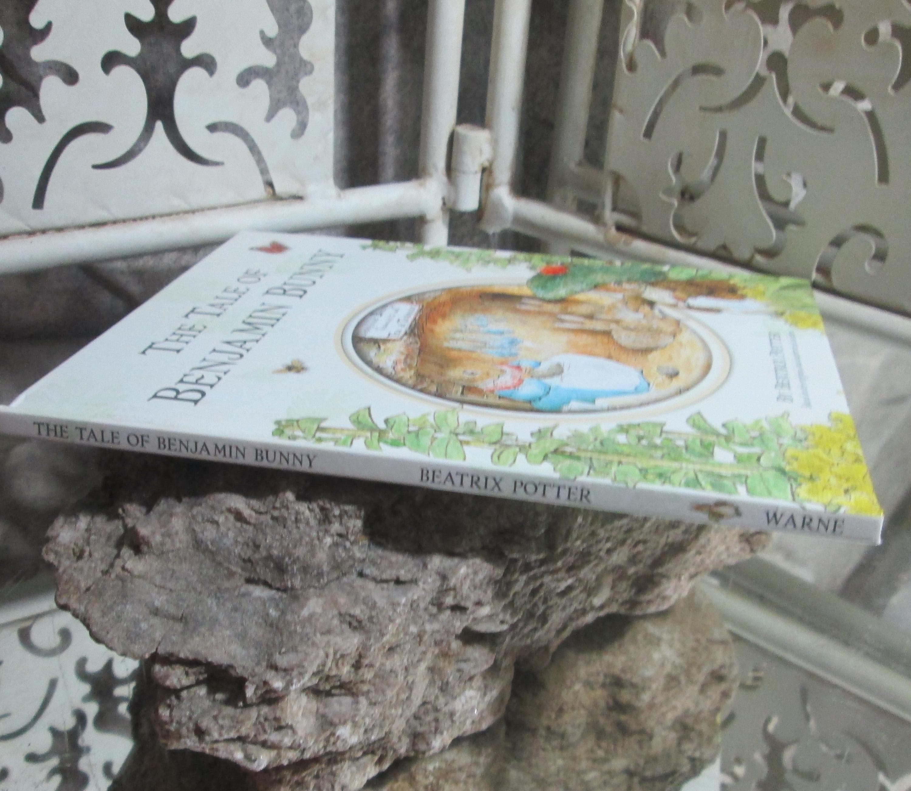 The Tale of Benjamin Bunny by Beatrix Potter, 2006 Edition - Thumbnail 2