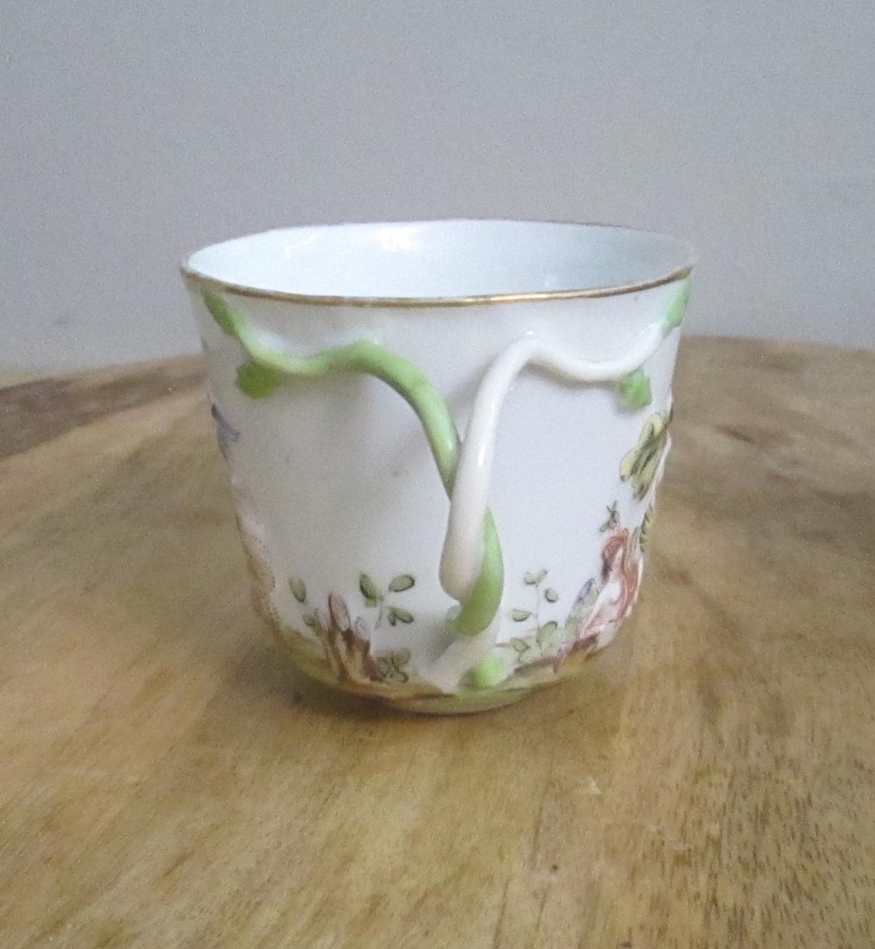 Antique Italian Porcelain Tea Cup - Thumbnail 2