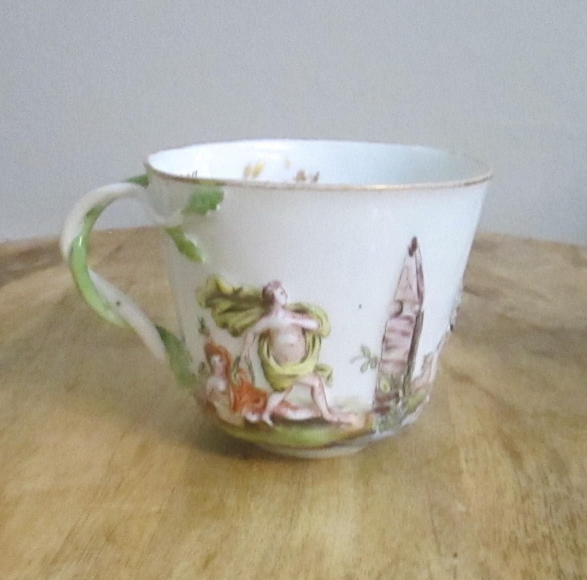 Antique Italian Porcelain Tea Cup - Thumbnail 3