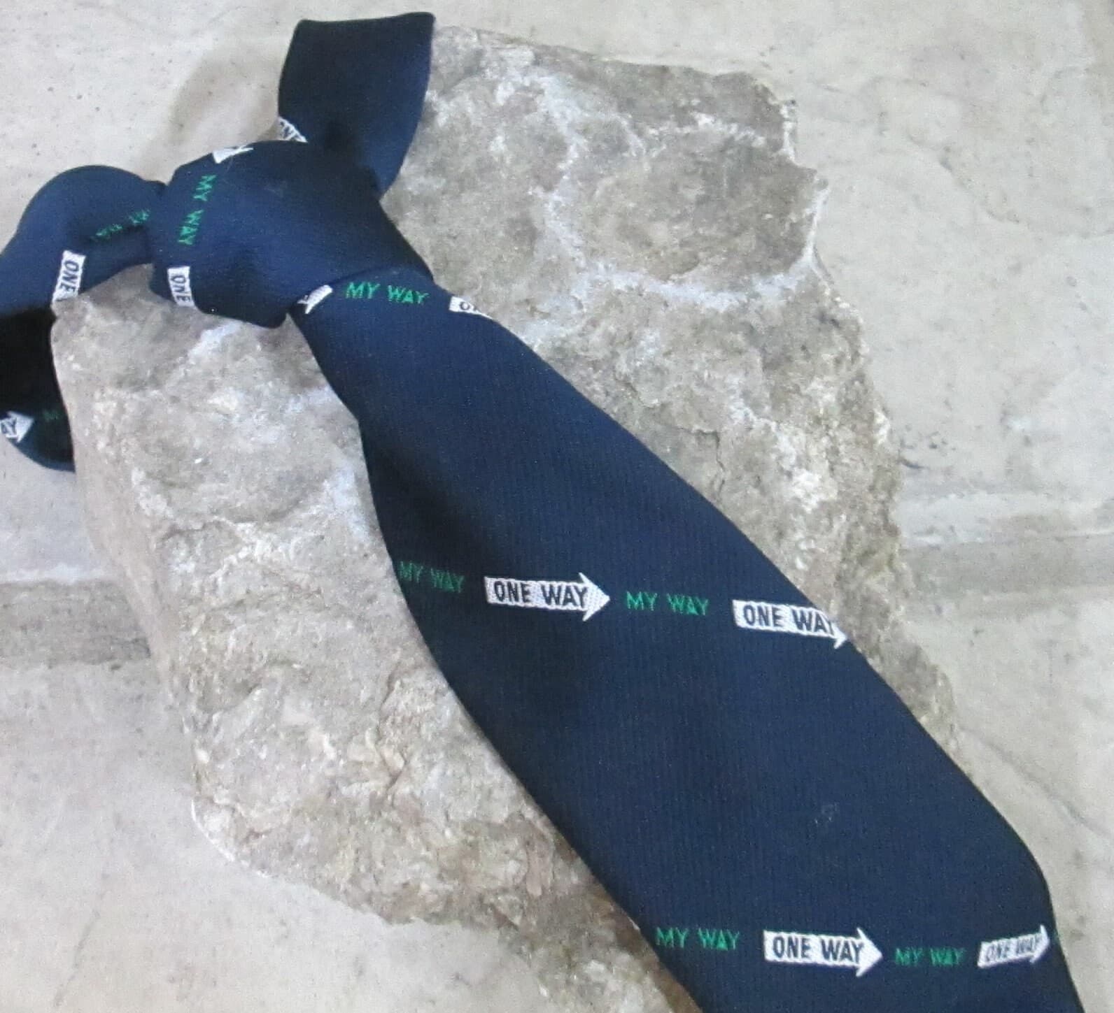 Vintage Allyn One Way, My Way Neck Tie