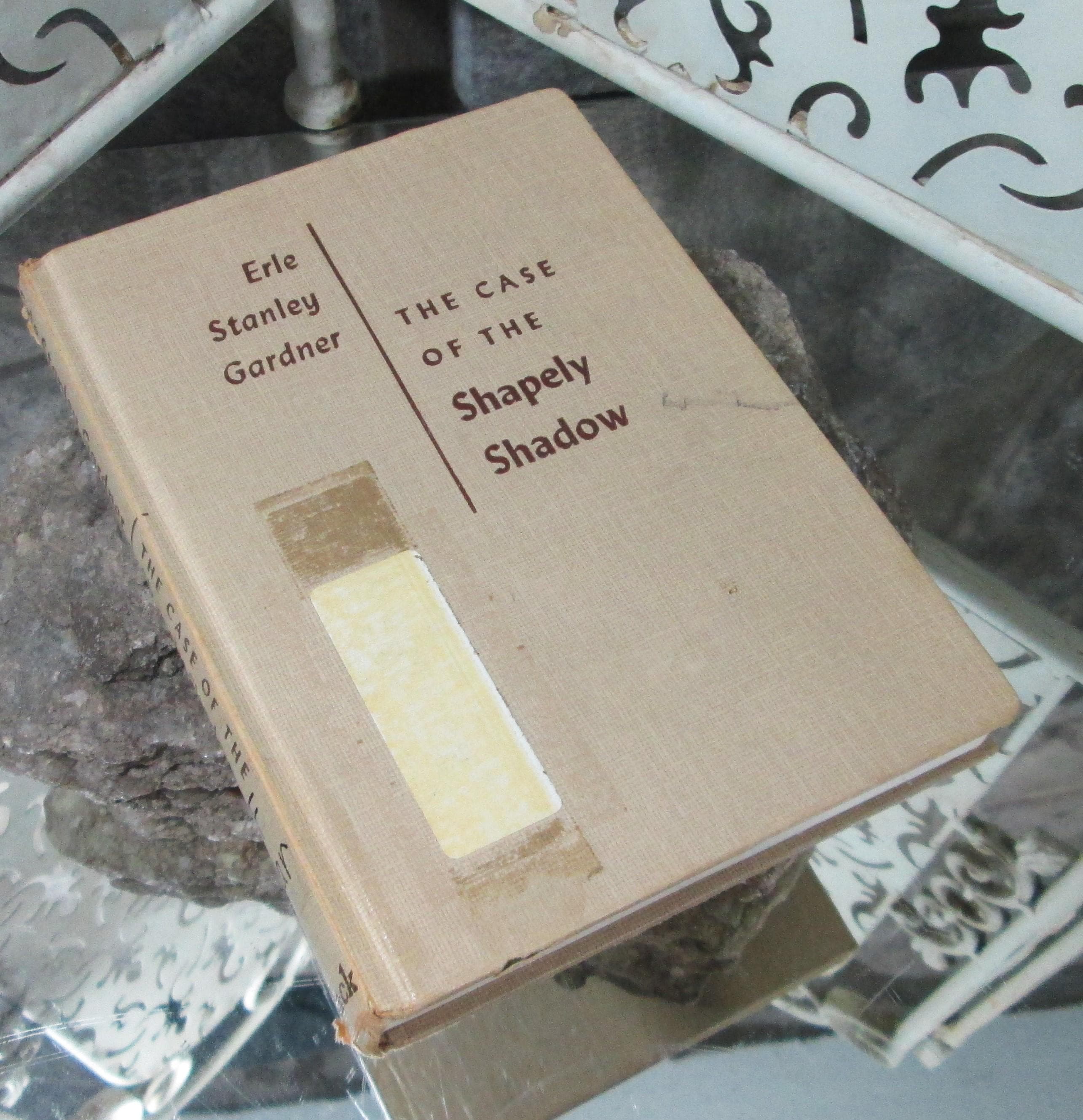 The Case of the Shapely Shadow by Erle Stanley Gardner, 1960