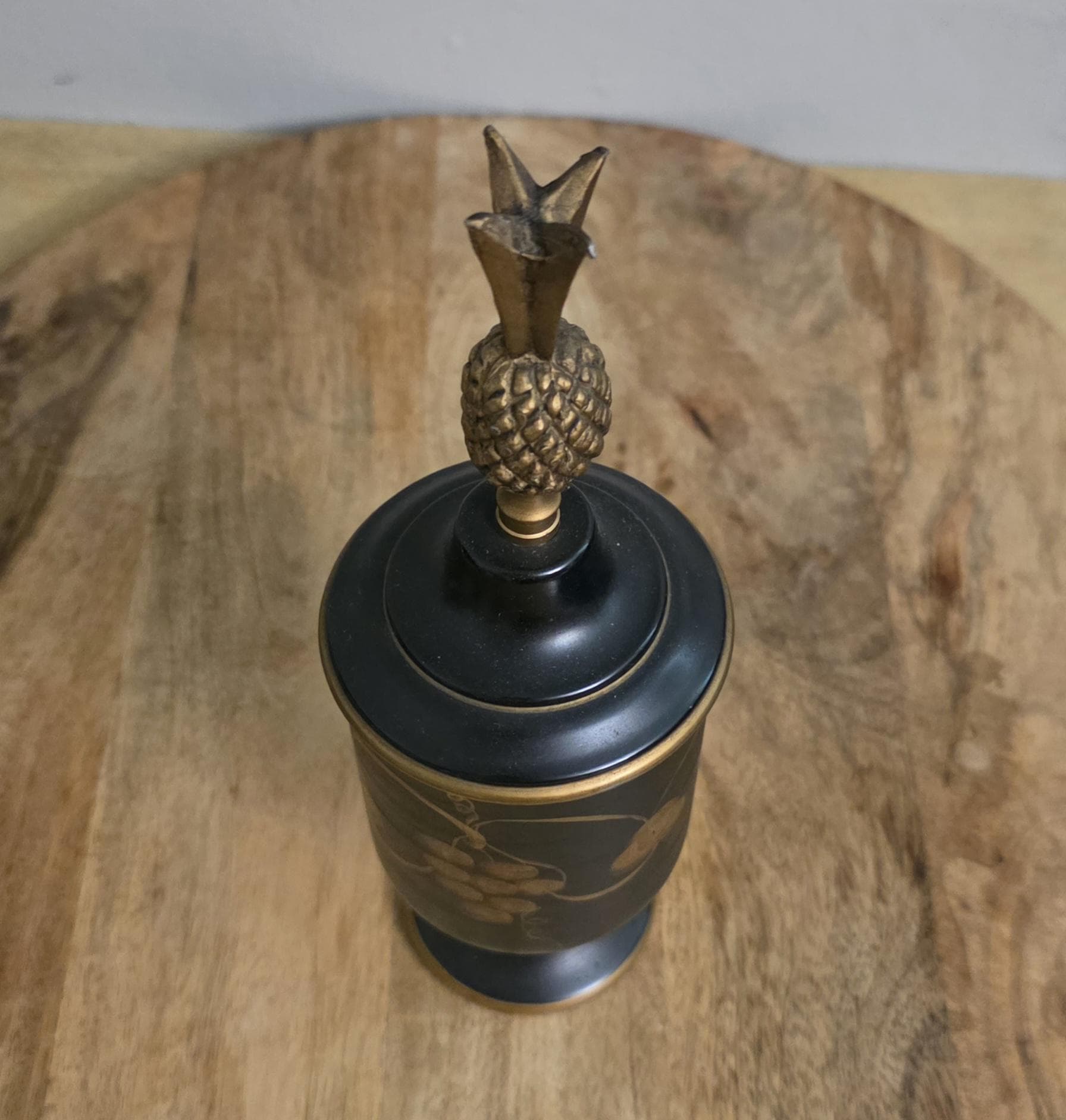 Vintage Black Tole Pineapple Jar - Thumbnail 2