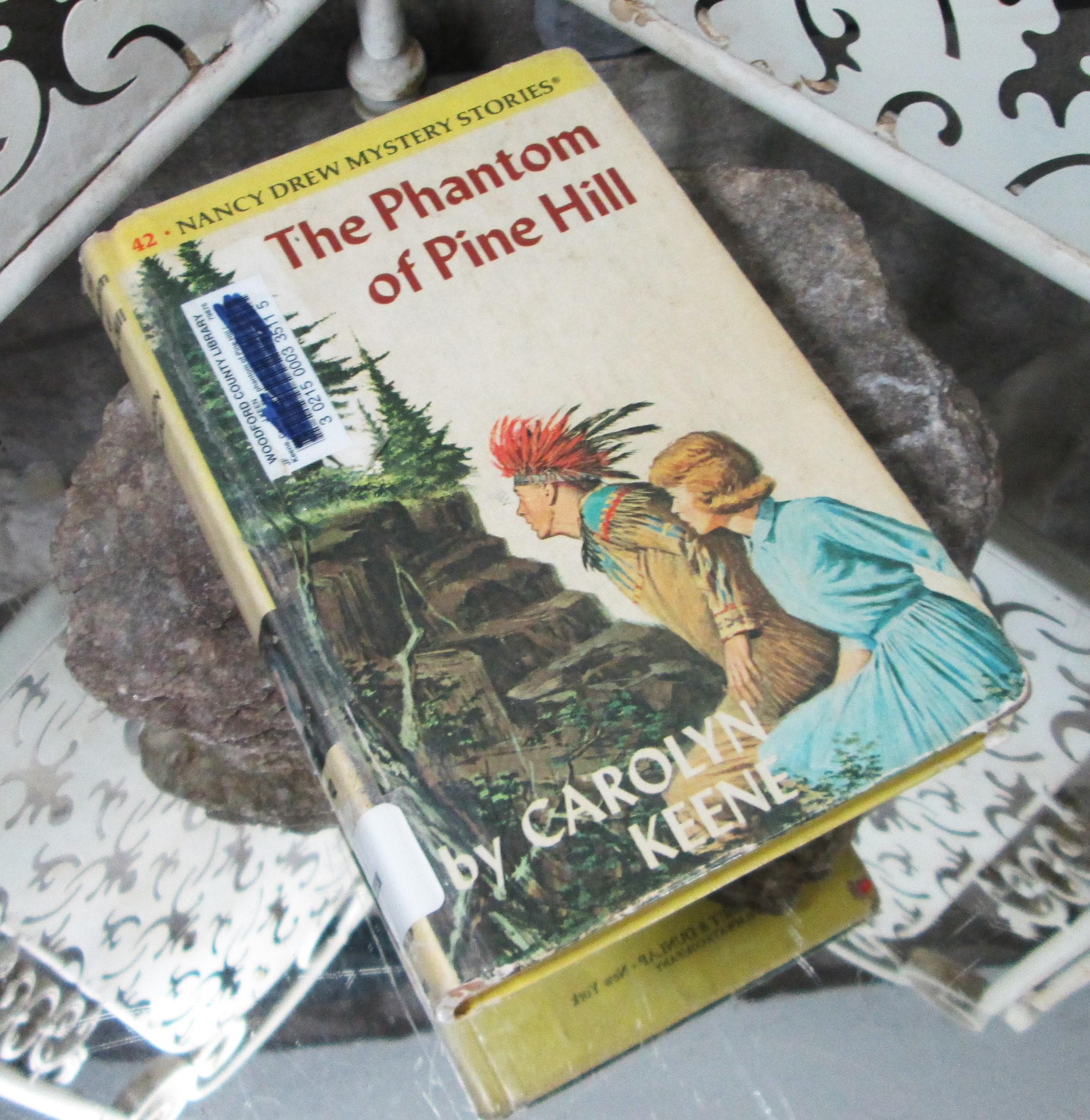 The Phantom of Pine Hill by Carolyn Keene, Nancy Drew Mystery, 1980s Edition #42