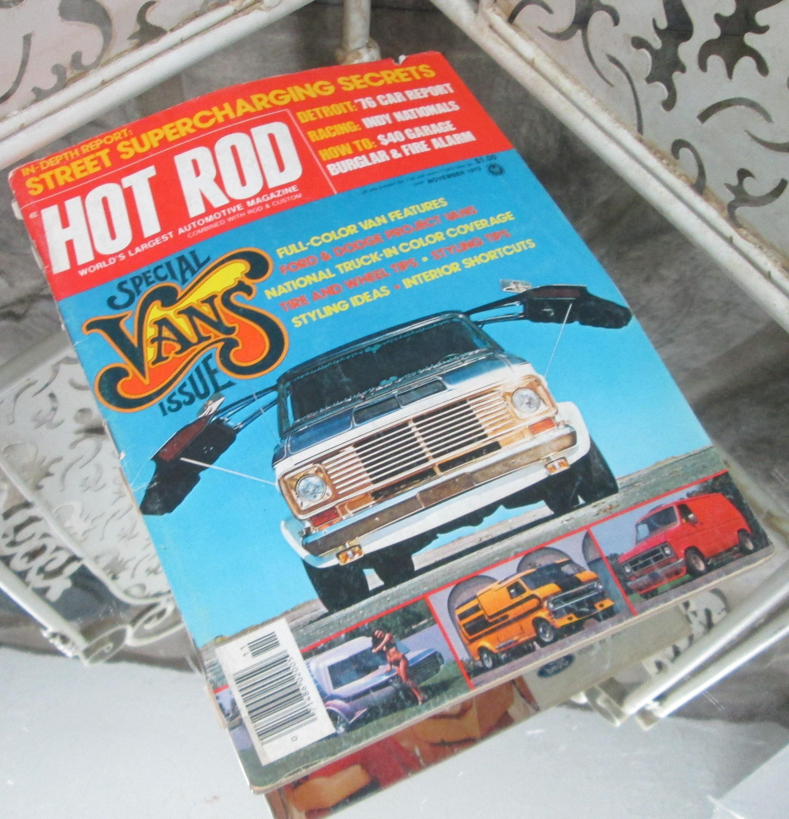 Vintage Hot Rod Magazine, November 1975, Special Vans Issue
